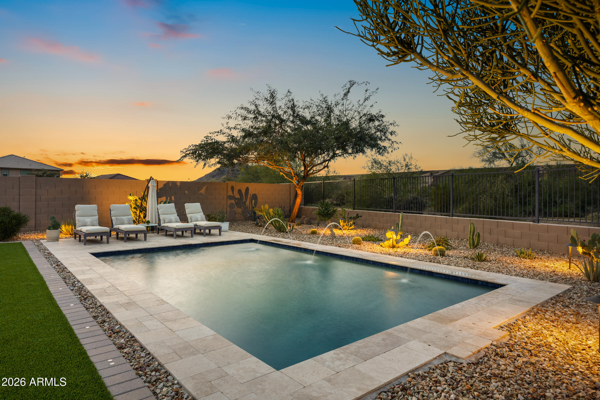 7676 W FETLOCK Trail