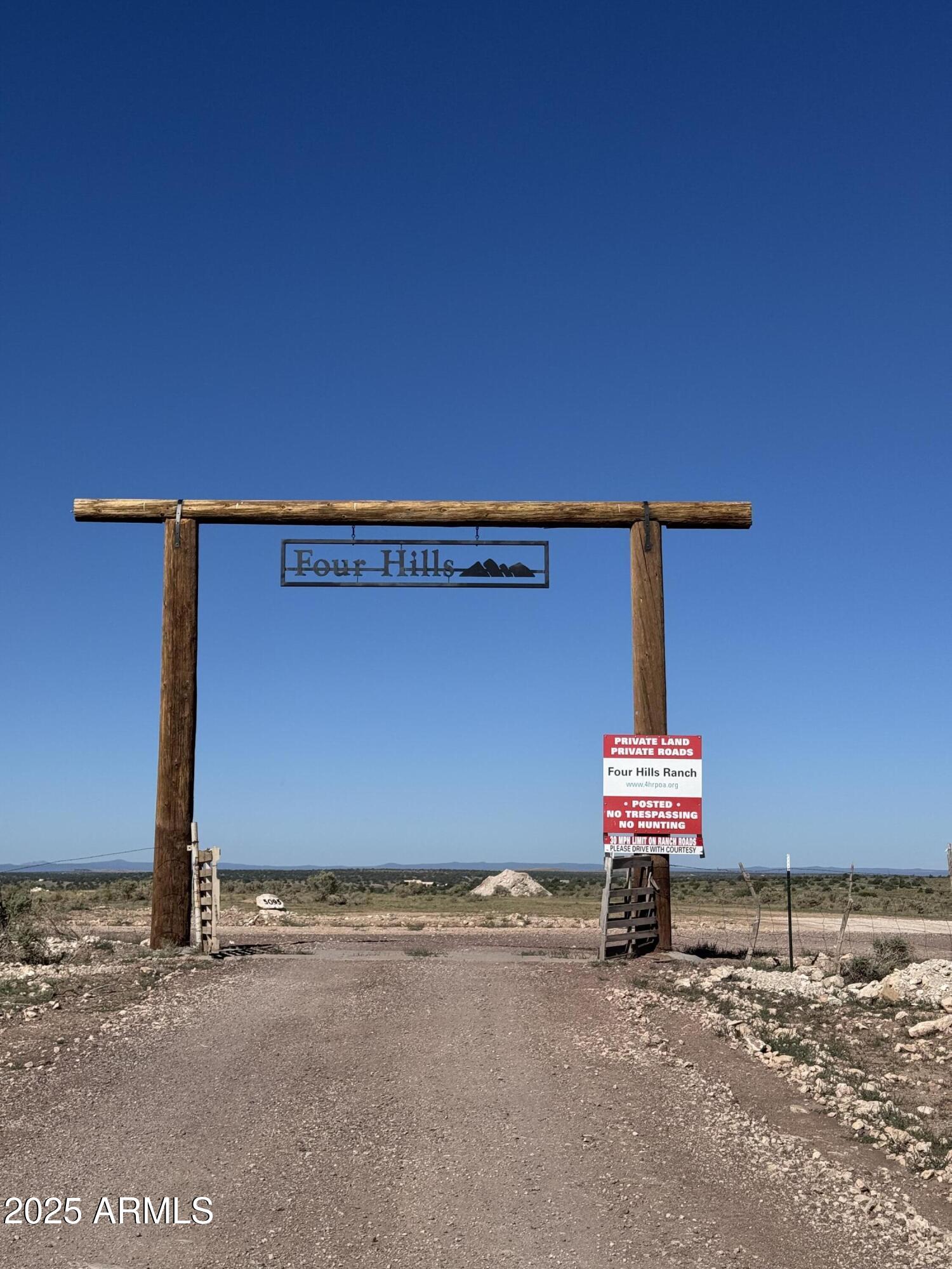 3132 S APOLLO Avenue -