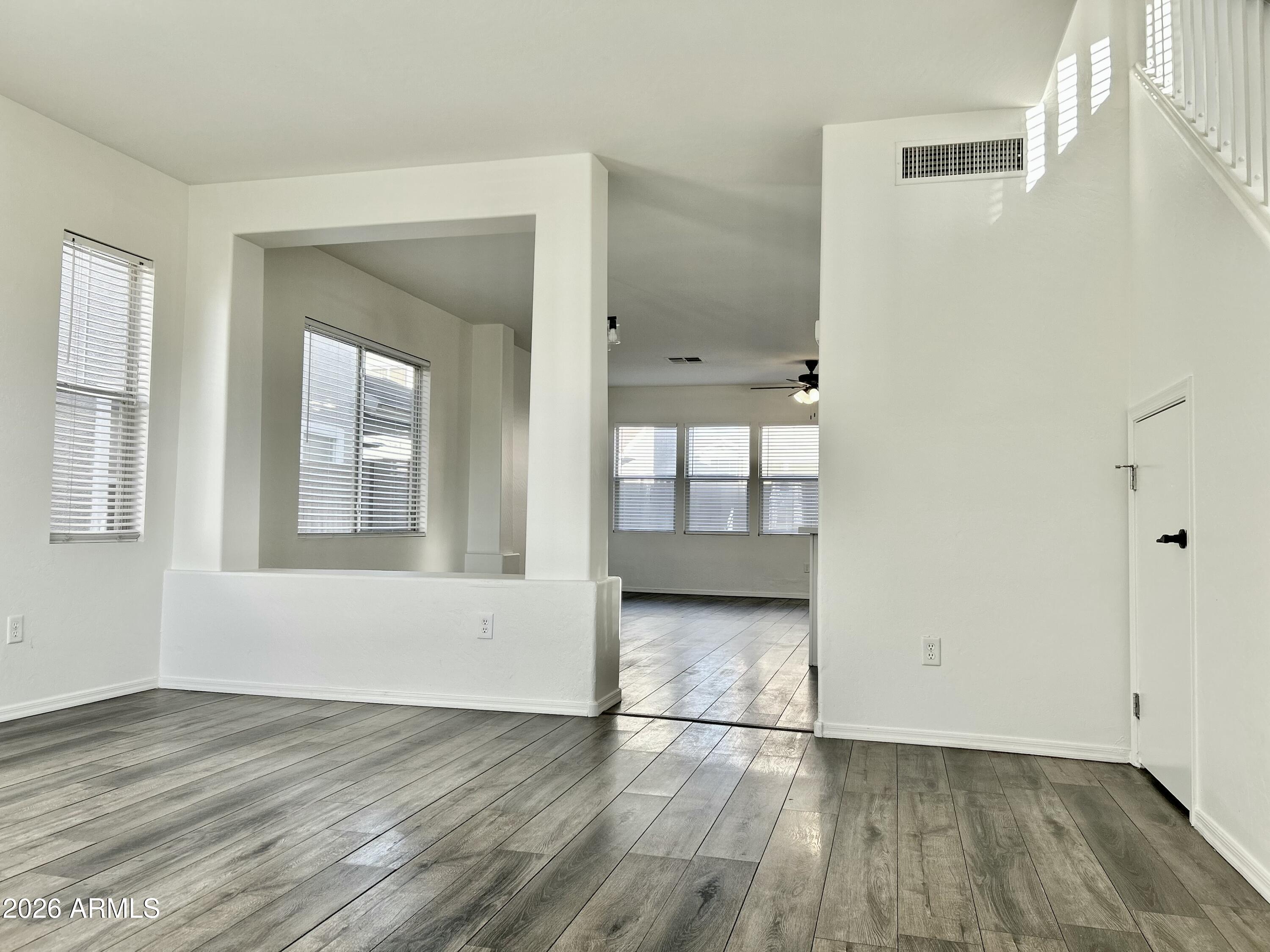 8750 E LINDNER Avenue