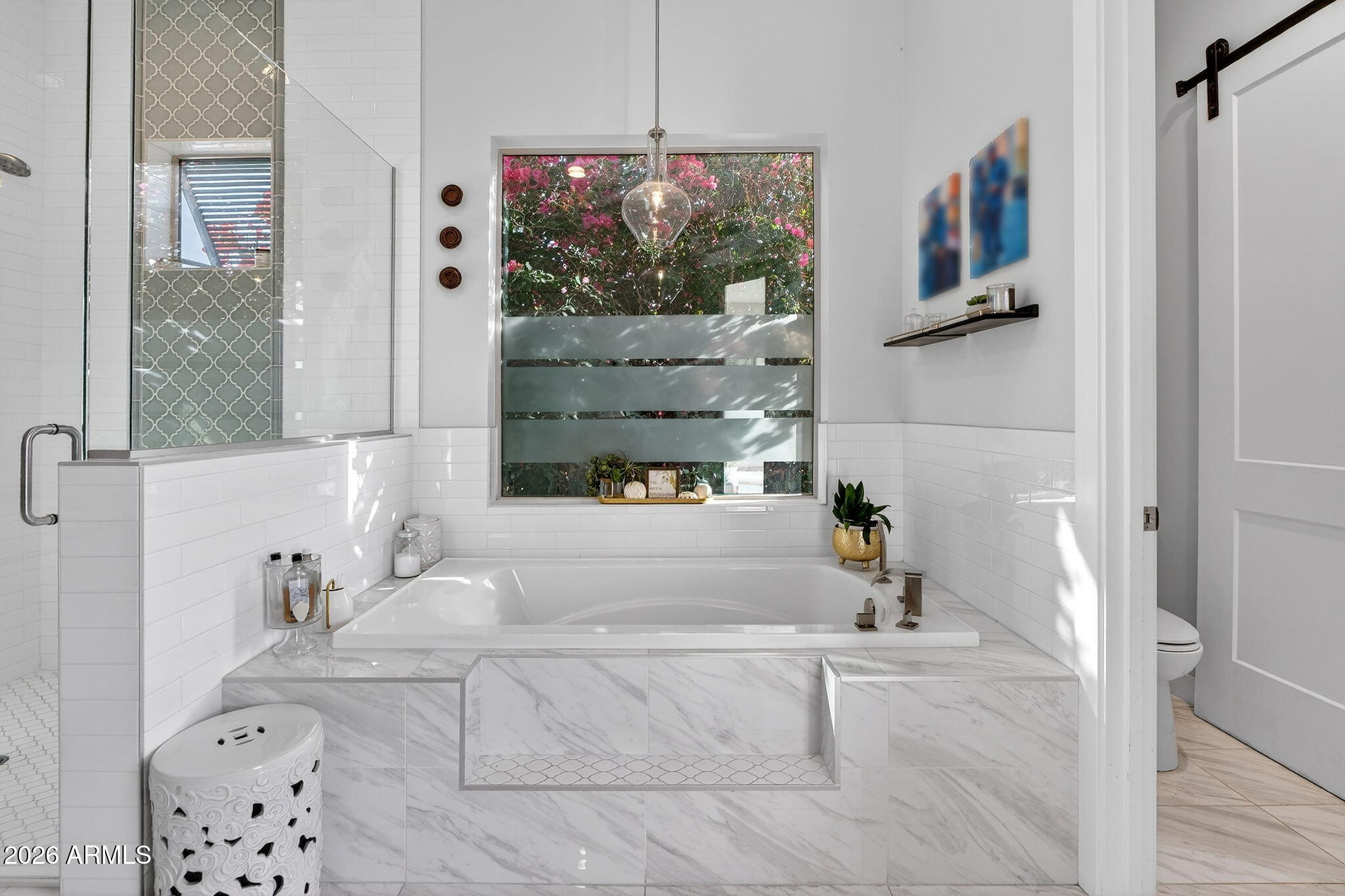 ENCANTO PASEO - Residential