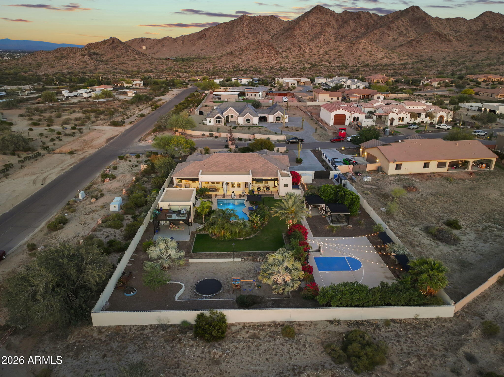 ENCANTO PASEO - Residential