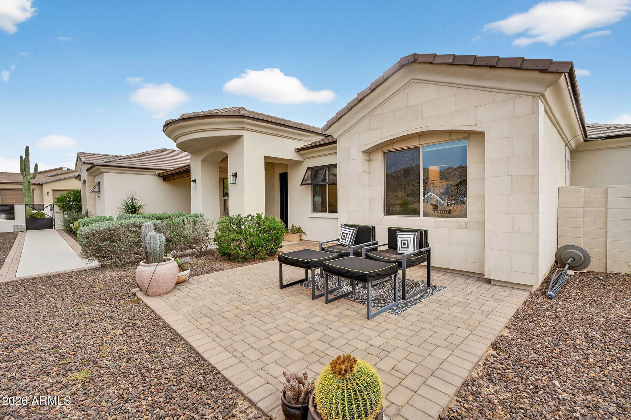ENCANTO PASEO - Residential
