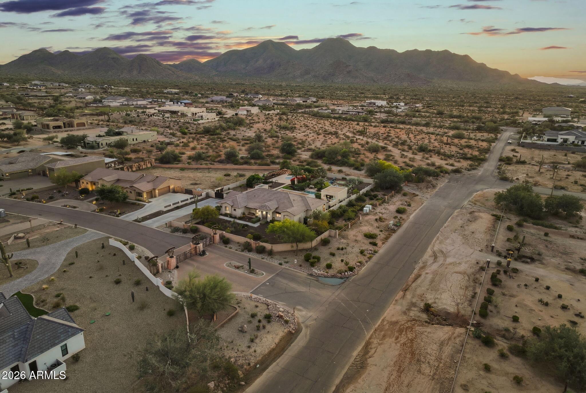 ENCANTO PASEO - Residential