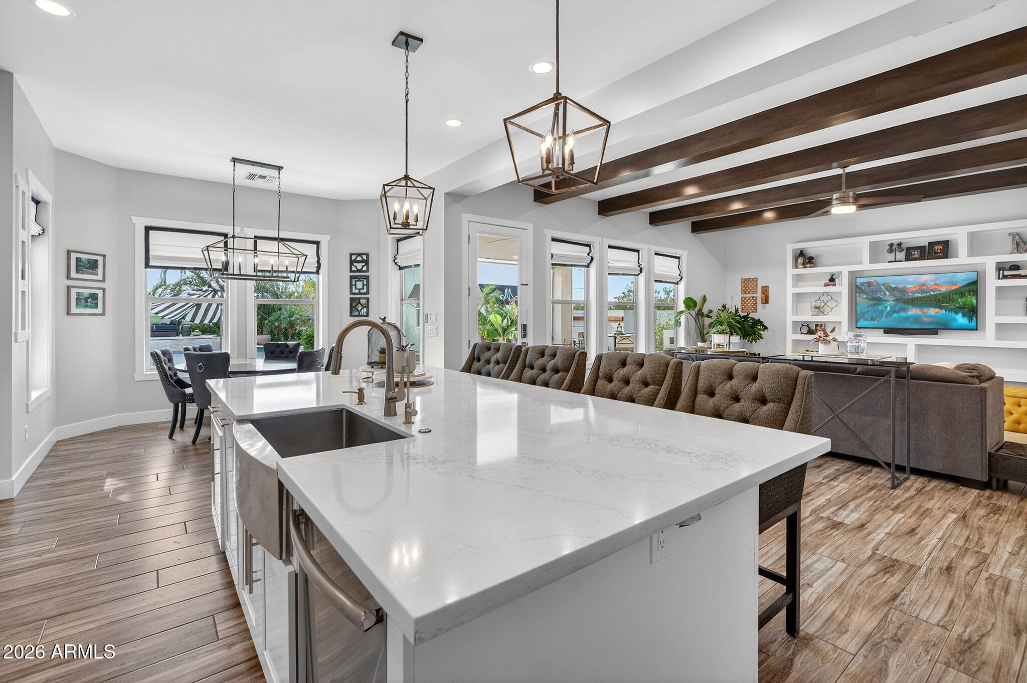 ENCANTO PASEO - Residential
