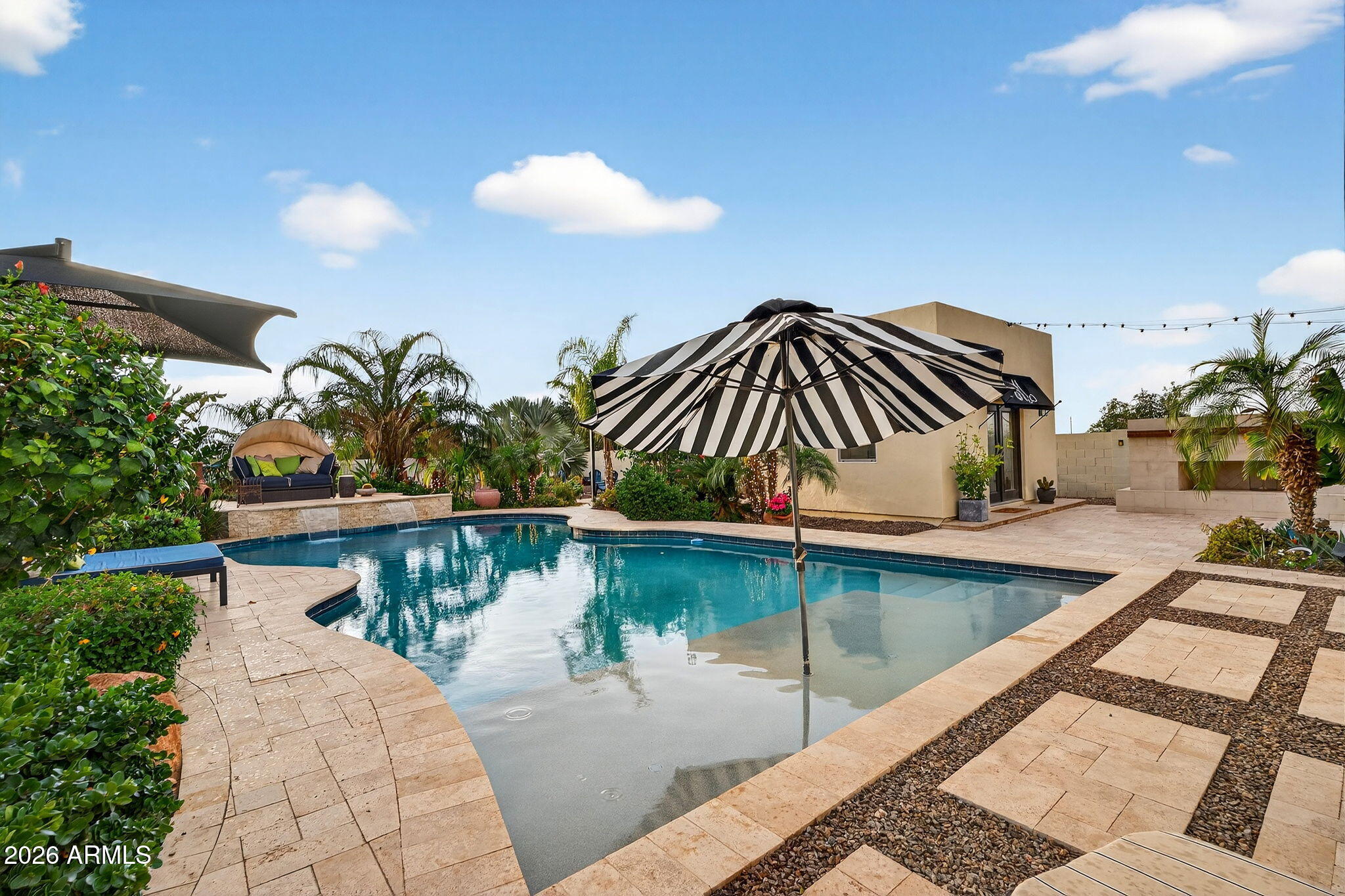 ENCANTO PASEO - Residential