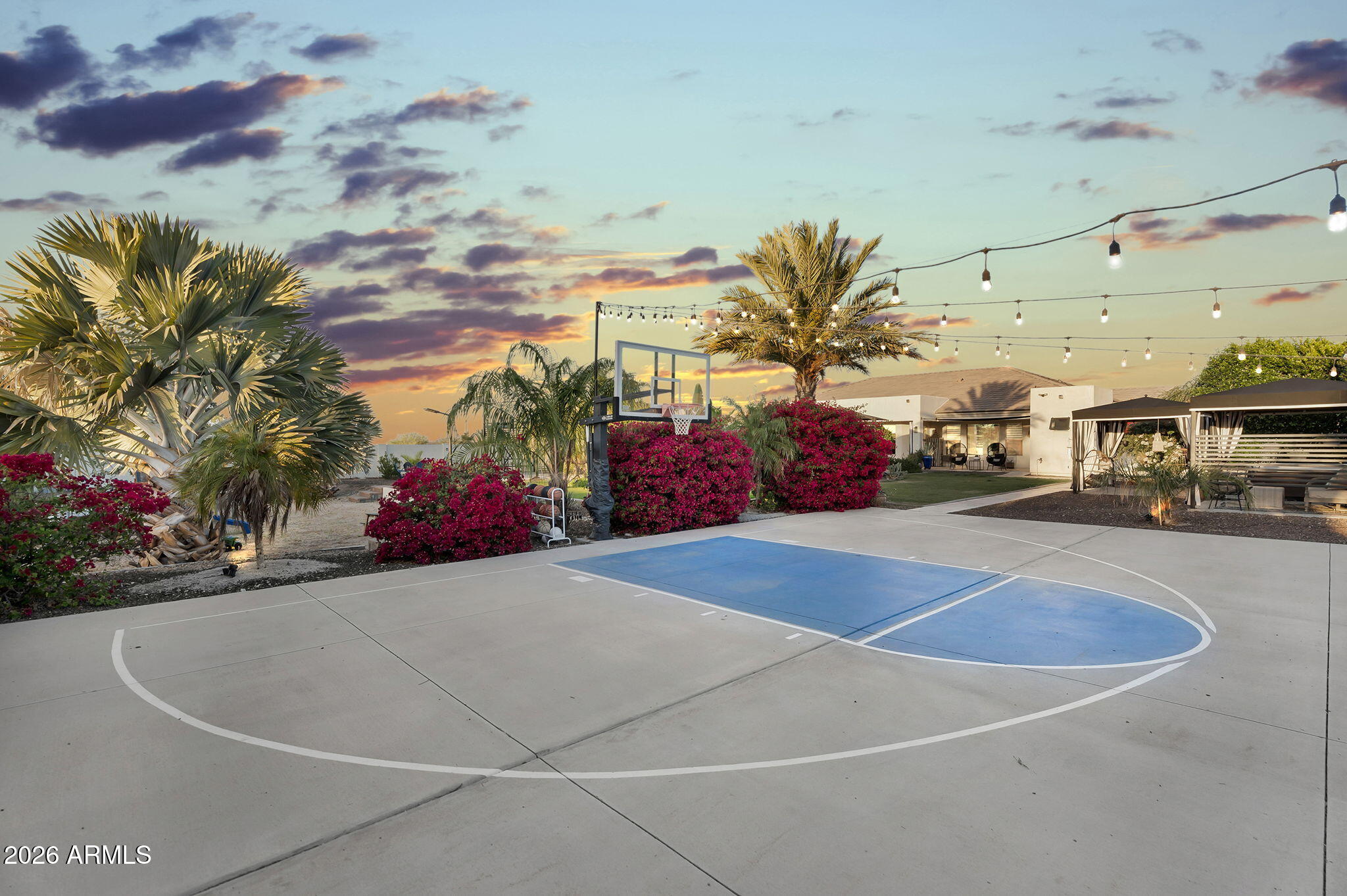 ENCANTO PASEO - Residential