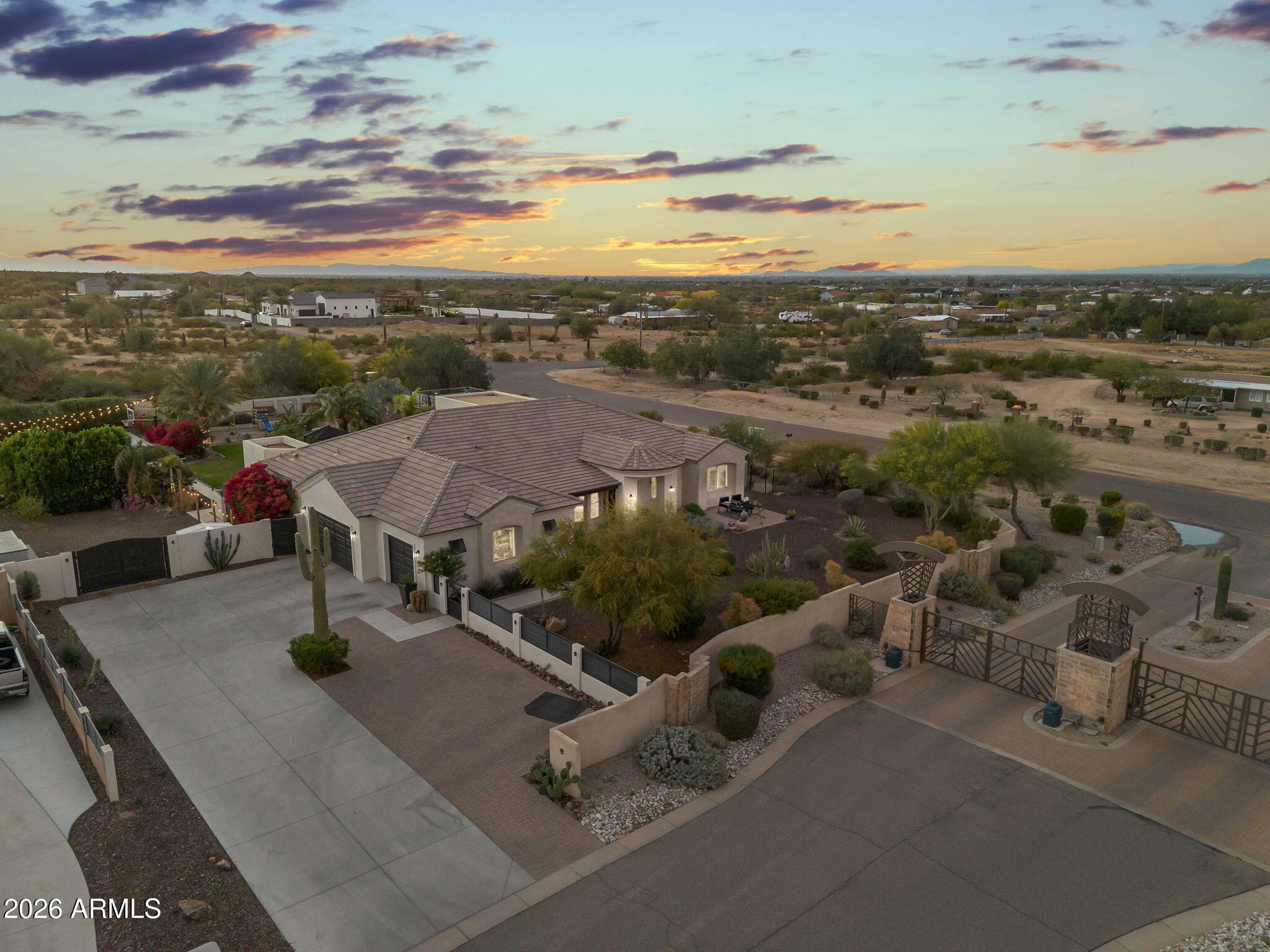 ENCANTO PASEO - Residential