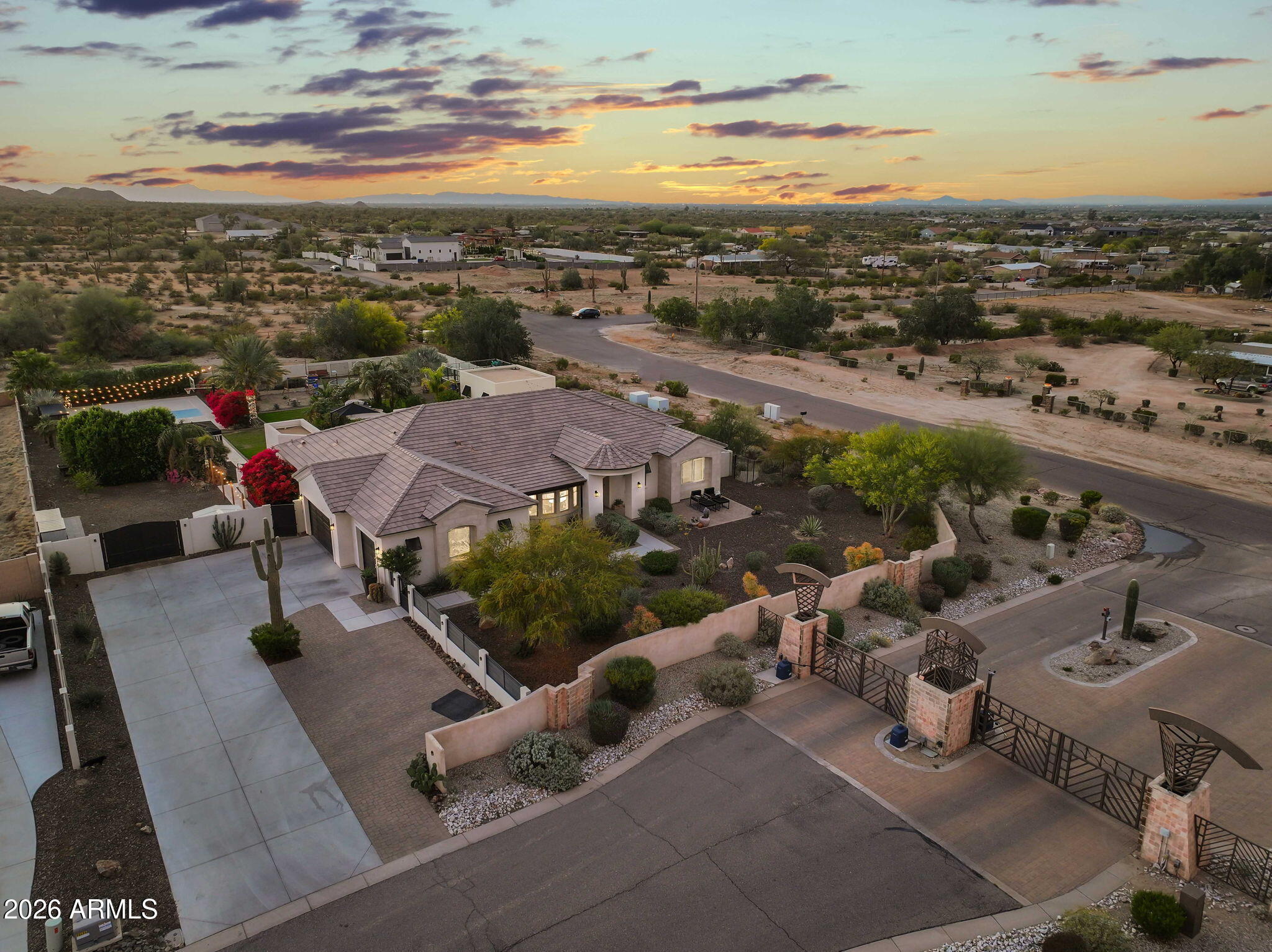 ENCANTO PASEO - Residential