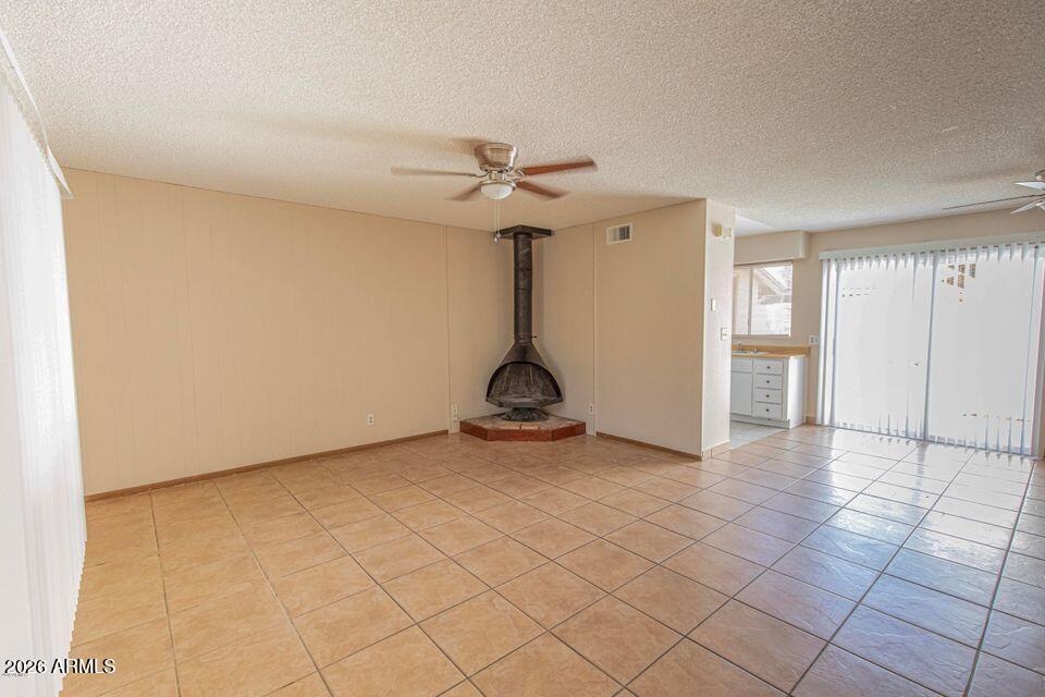 2642 E ORANGE Street