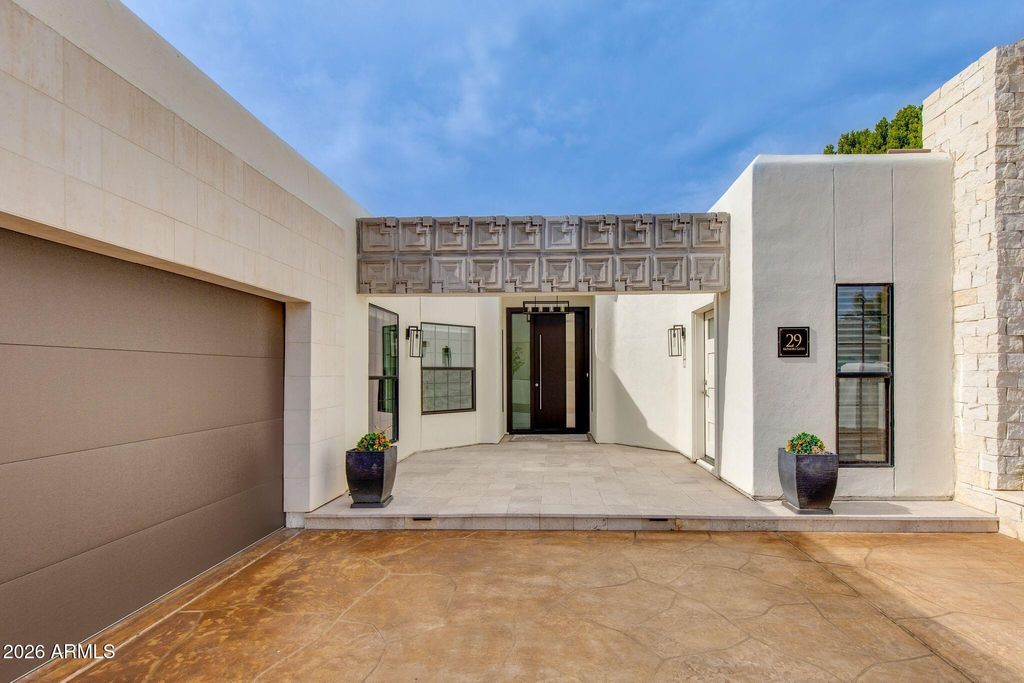 Photo of 2737 E Arizona Biltmore Circle #29, Phoenix, AZ 85016 (MLS # 6974090)