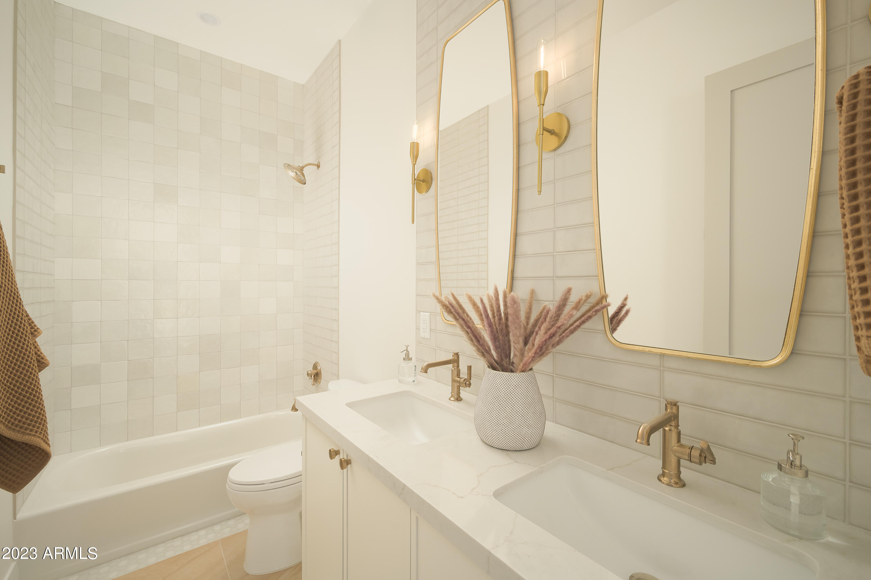 TATUM PLACE - Residential