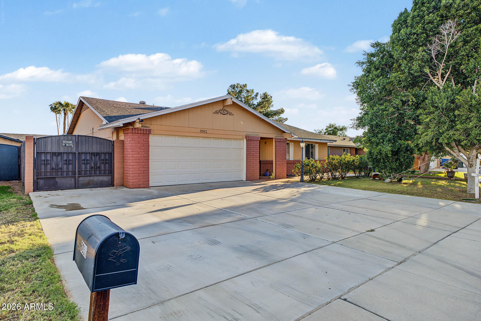 8941 W MONTEREY Way