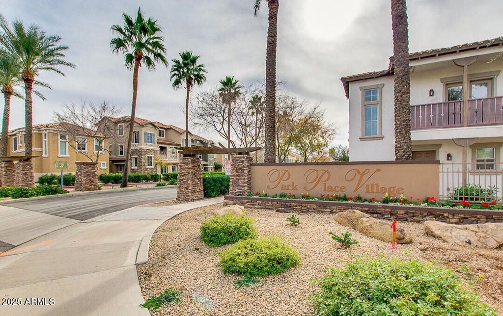 Photo of 754 N Laguna Drive, Gilbert, AZ 85233 (MLS # 6922682)