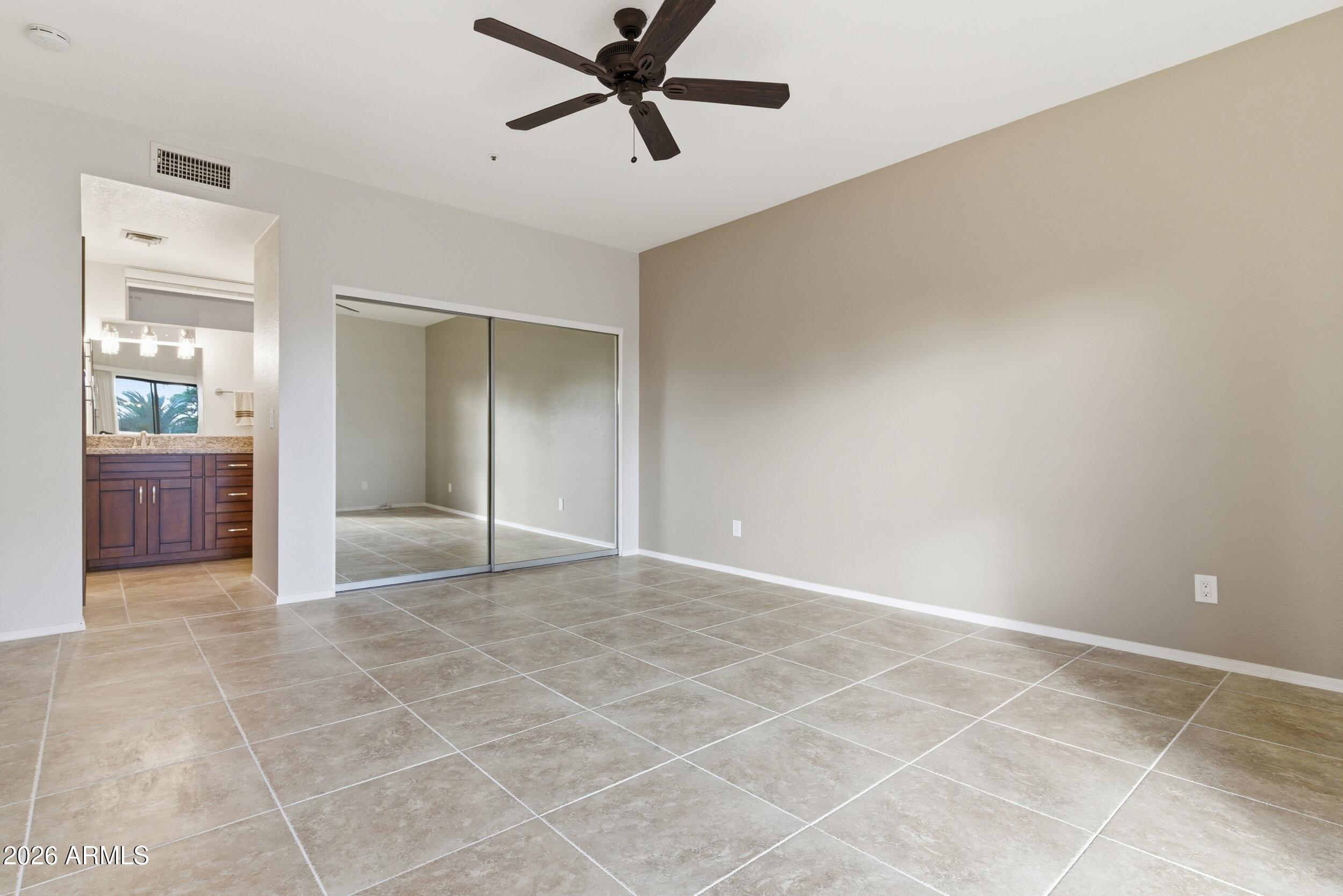 19400 N WESTBROOK Parkway 121