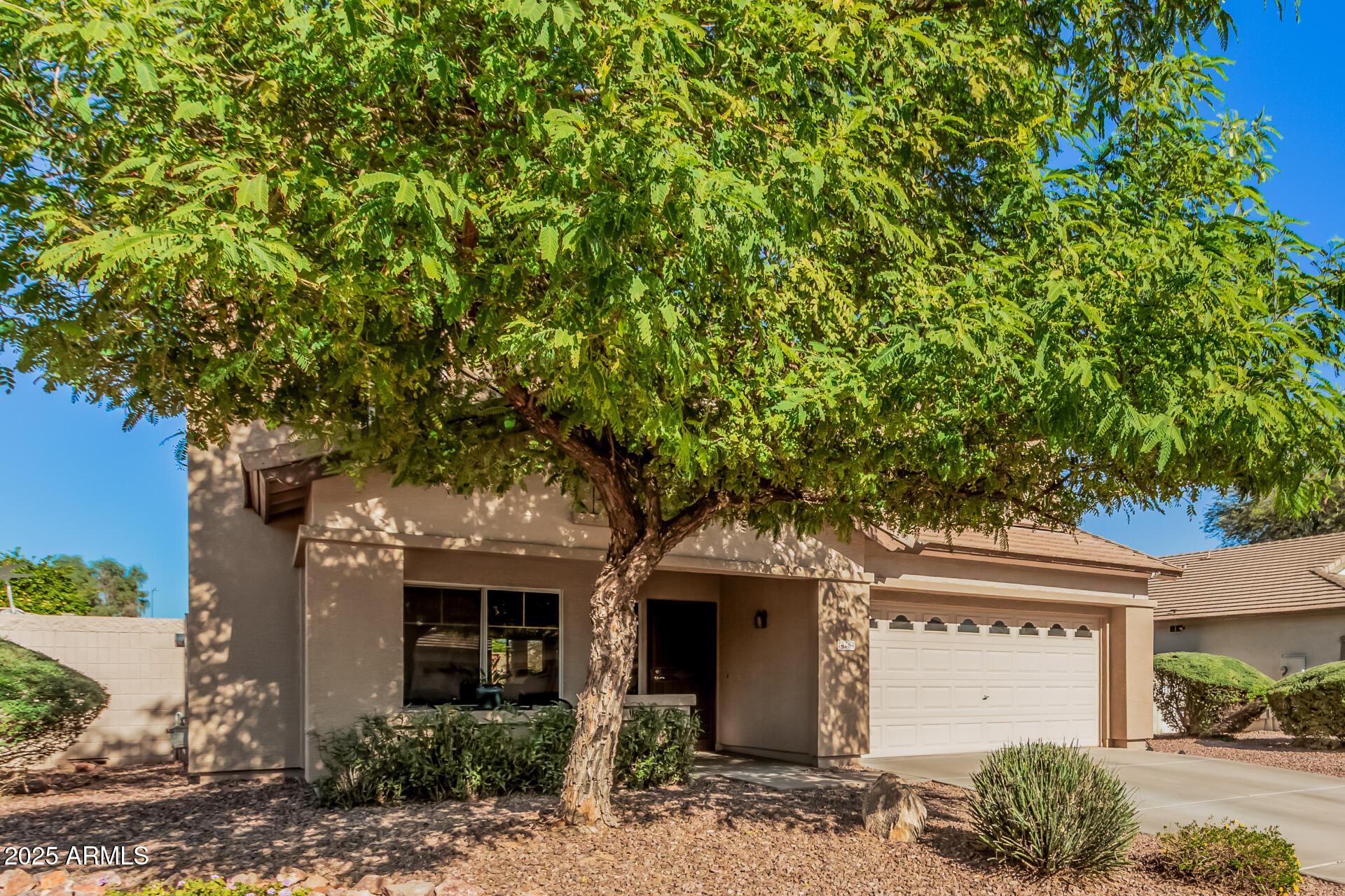 14284 W FAIRMONT Avenue