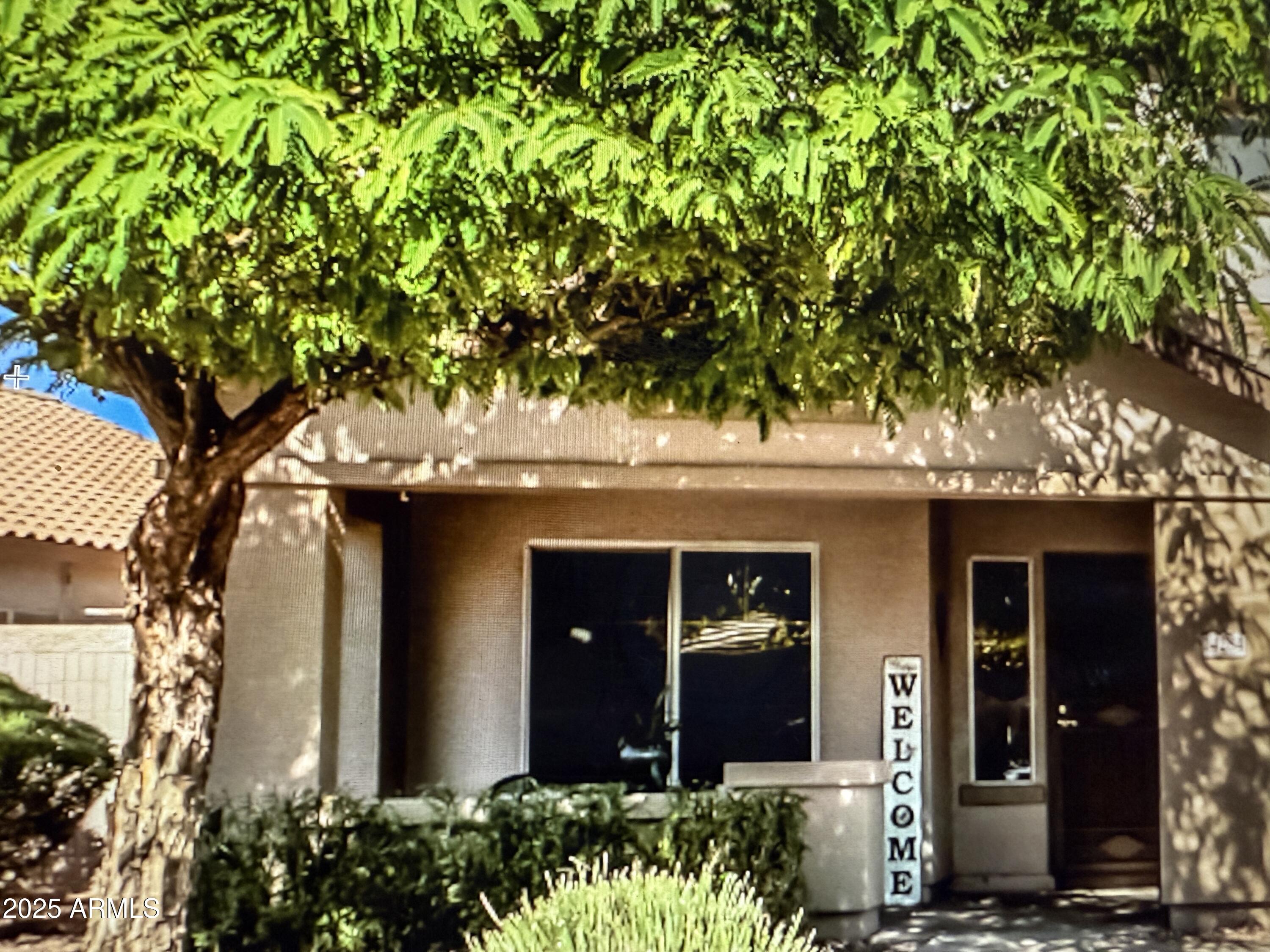 14284 W FAIRMONT Avenue