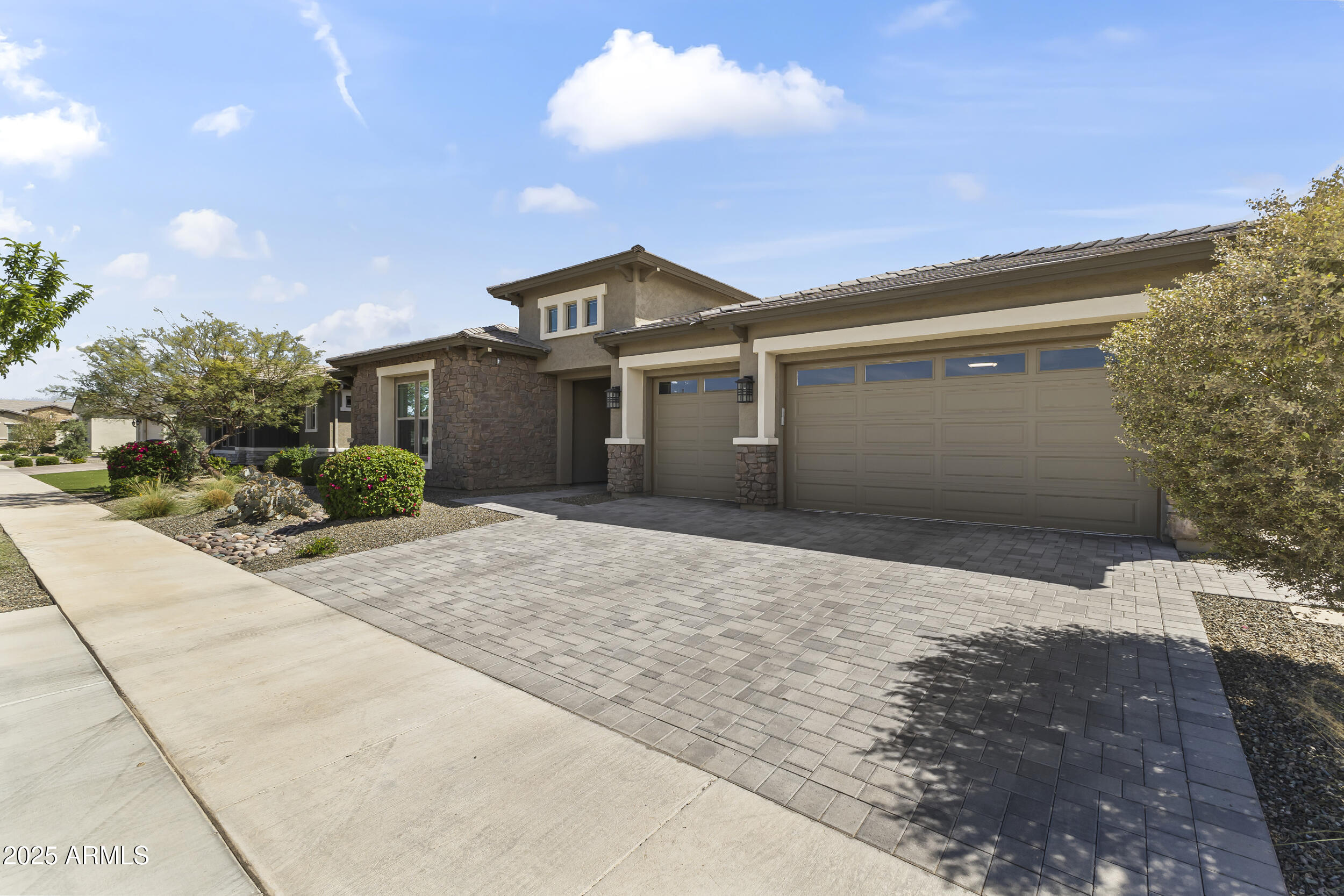 22831 E TWILIGHT Drive