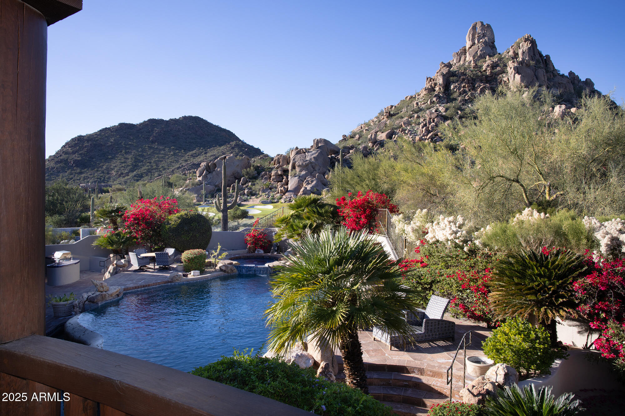 10040 E HAPPY VALLEY Road 784