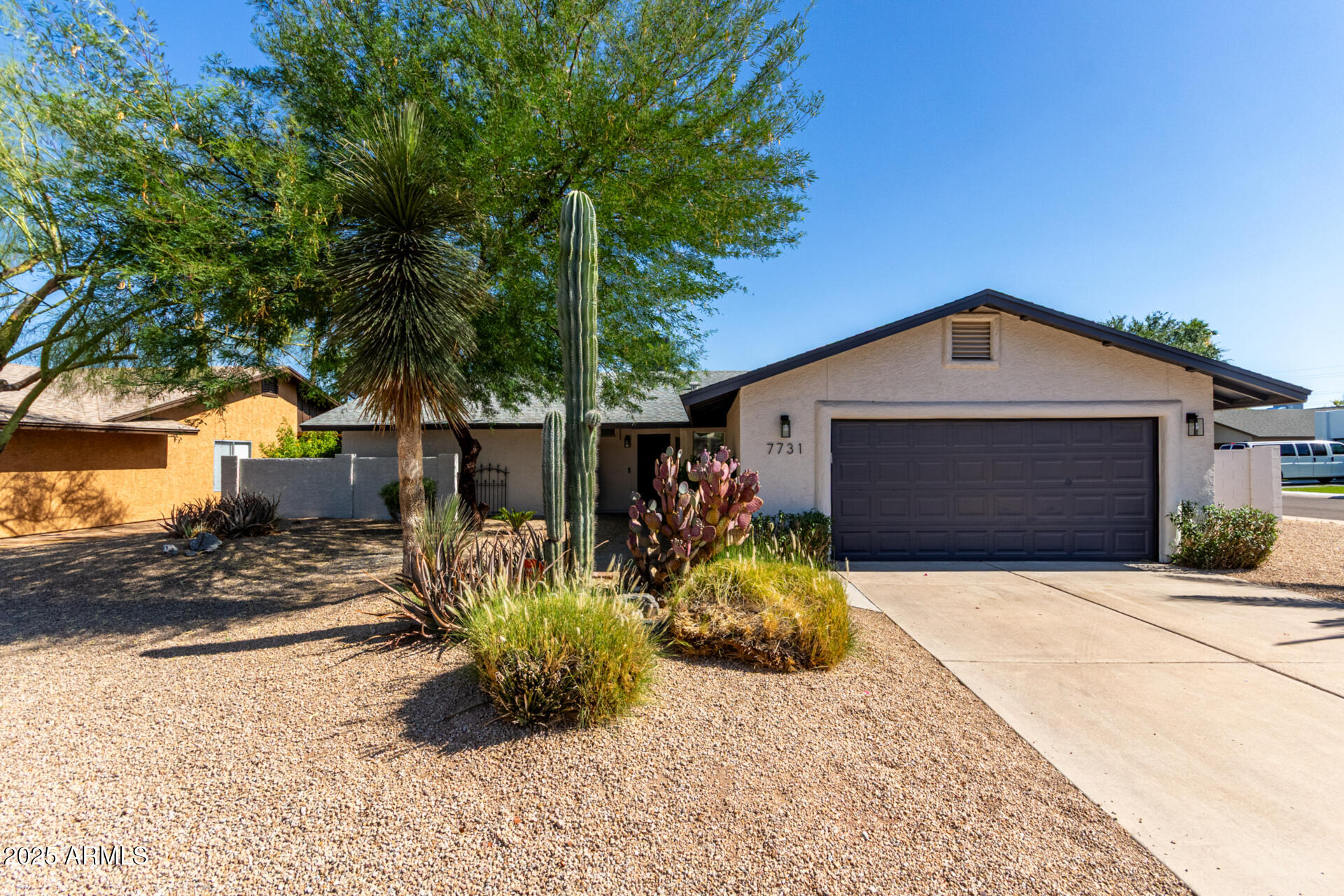 7731 E ROSE Lane