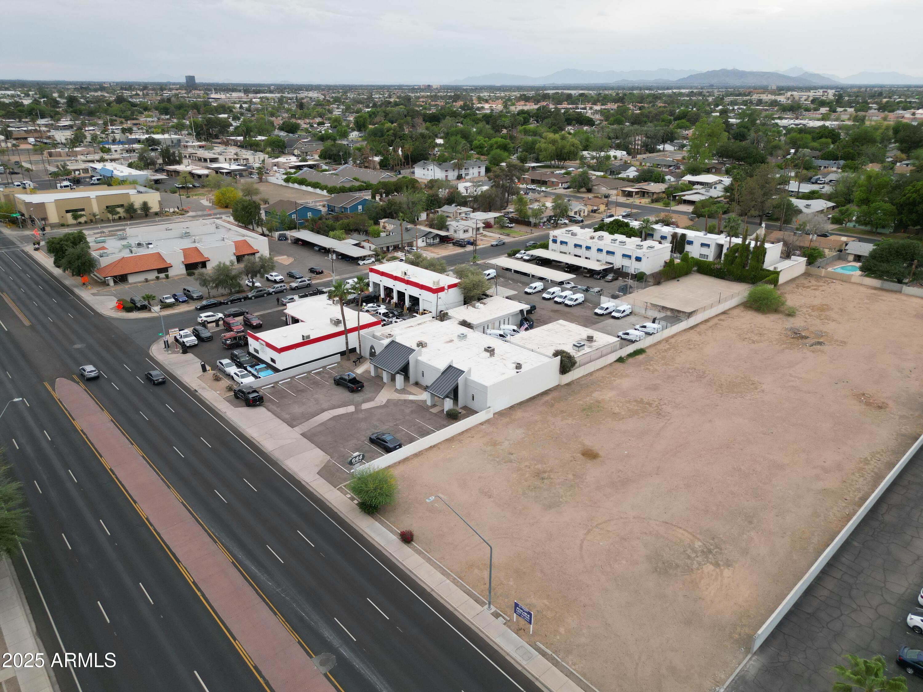 644 N COUNTRY CLUB Drive A