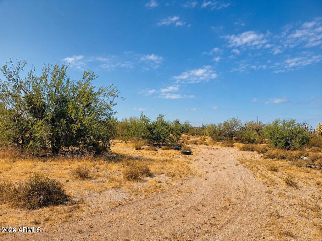 Photo of 12577 N Hexcel Road #-, Florence, AZ 85132 (MLS # 7056695)