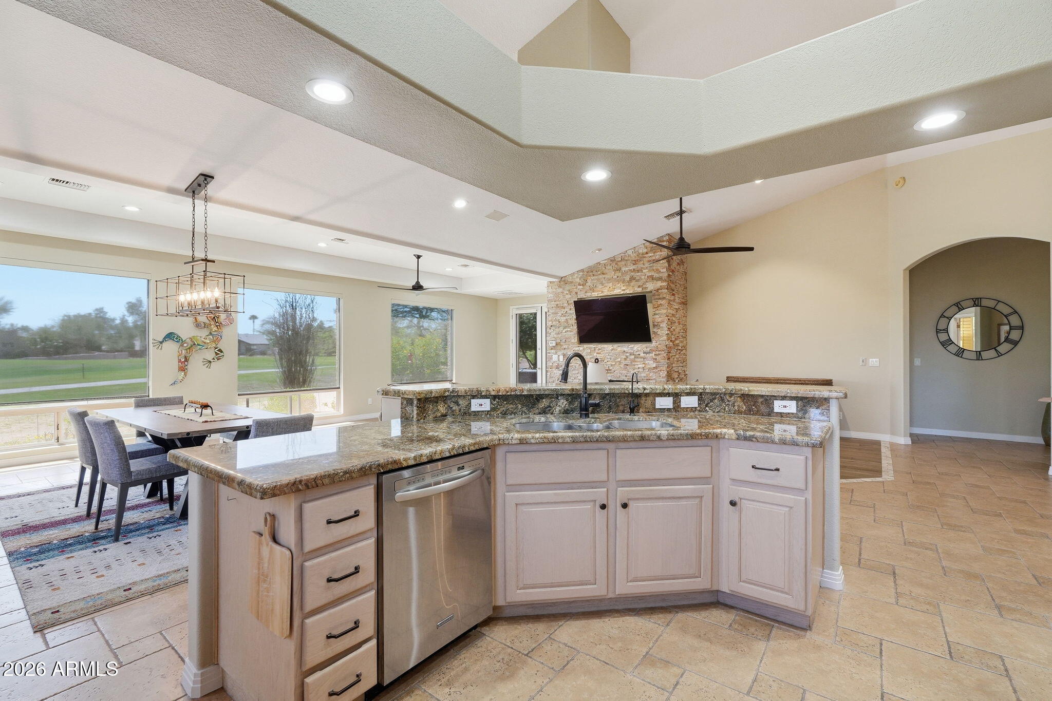 18809 E AVENIDA DEL RAY --