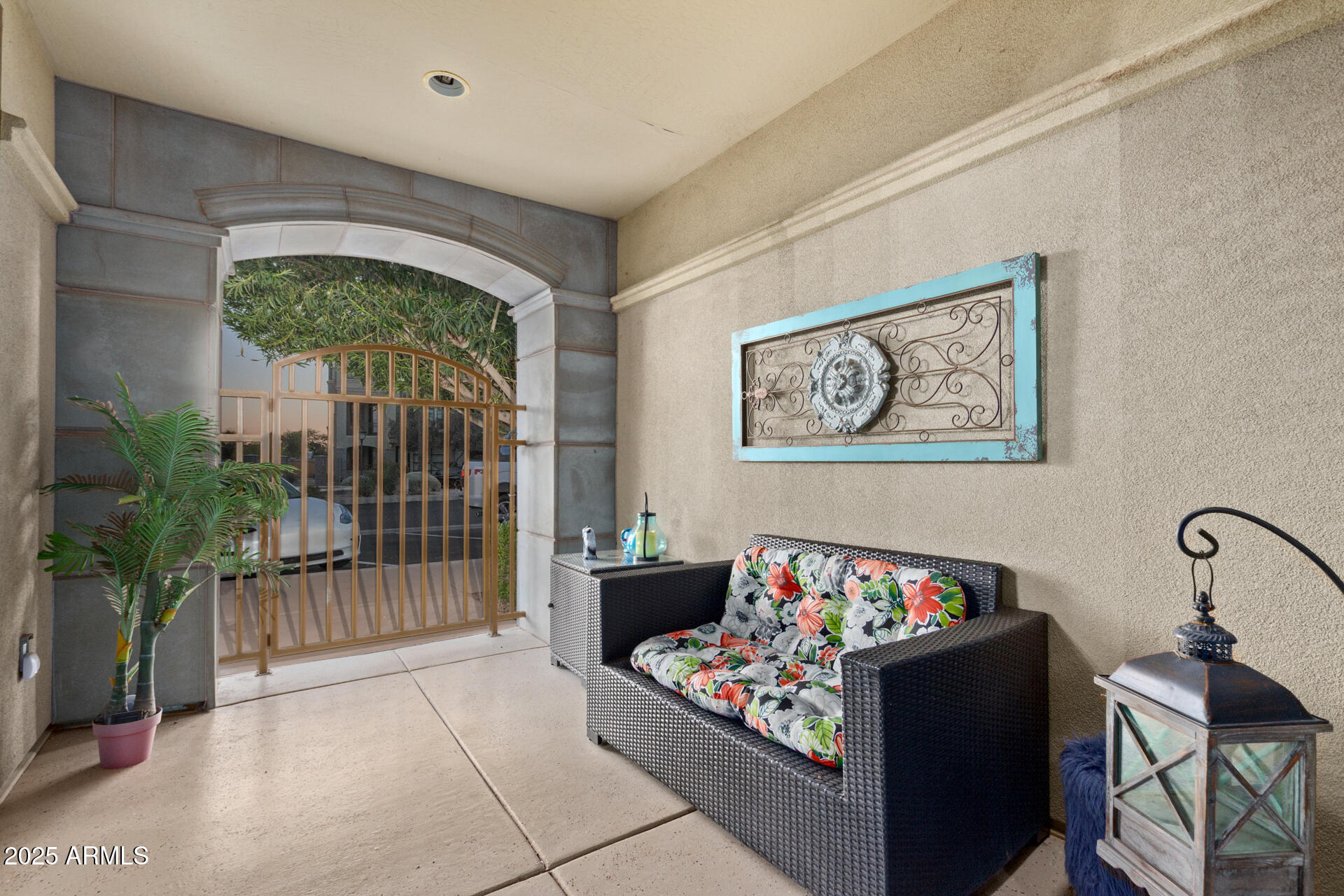 7297 N SCOTTSDALE Road 1004