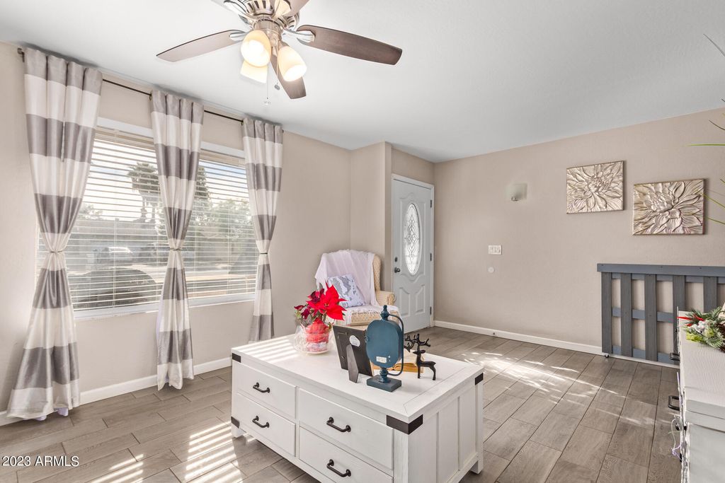 Photo of 3502 W Ironwood Drive, Phoenix, AZ 85051 (MLS # 7002275)