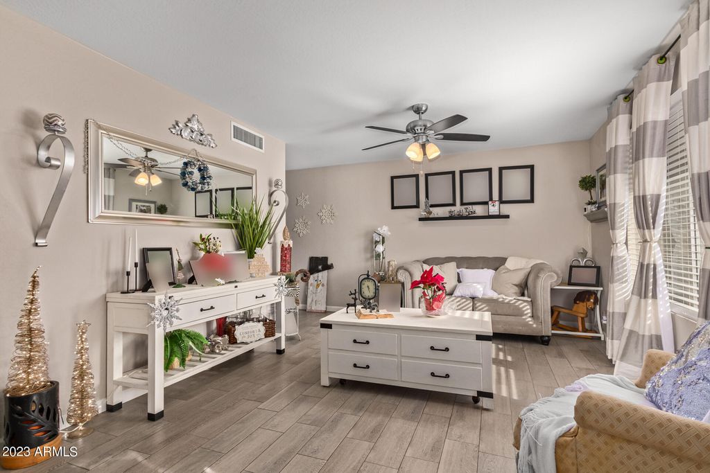 Photo of 3502 W Ironwood Drive, Phoenix, AZ 85051 (MLS # 7002275)