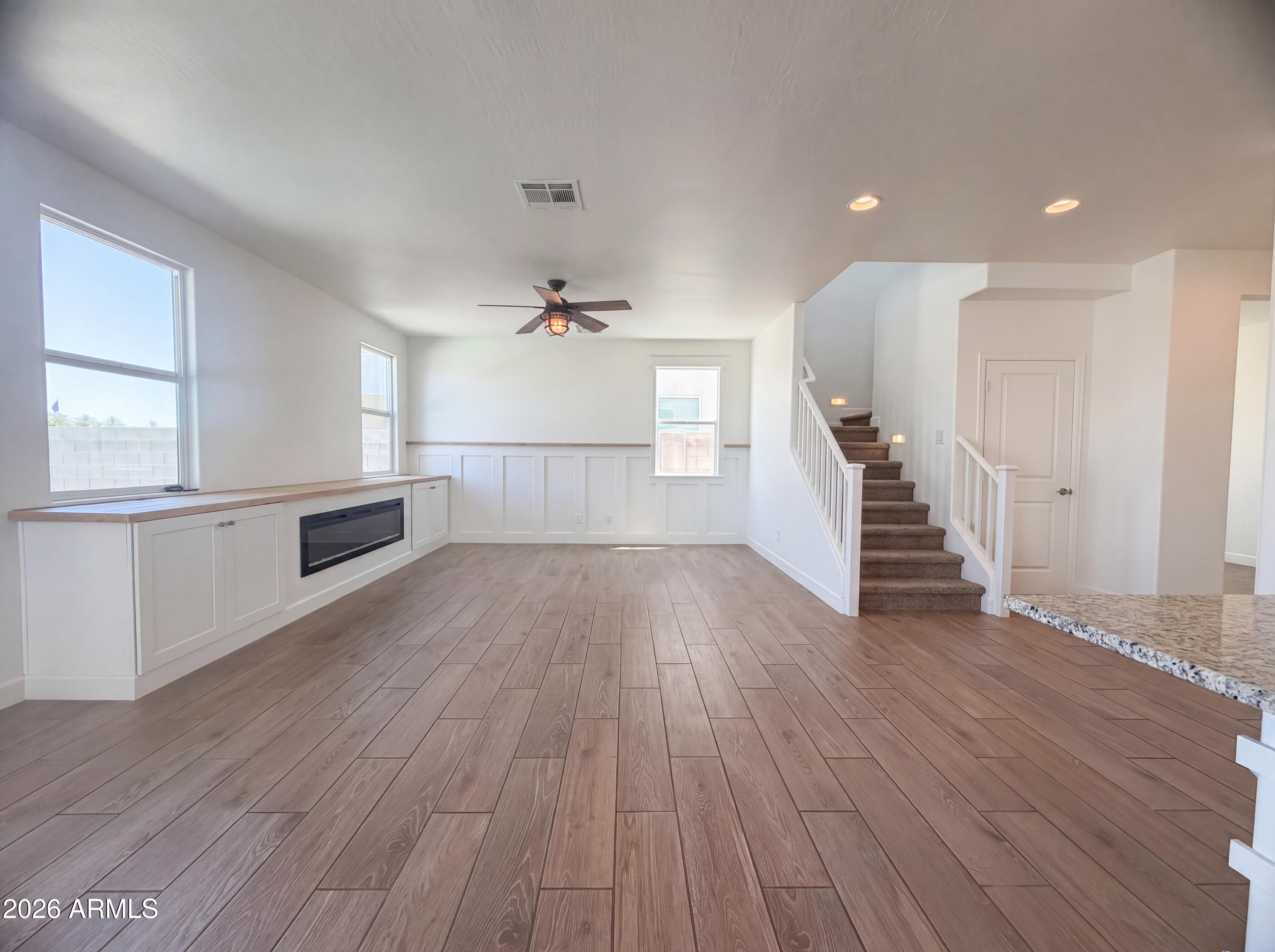 37647 N BENTGRASS Road
