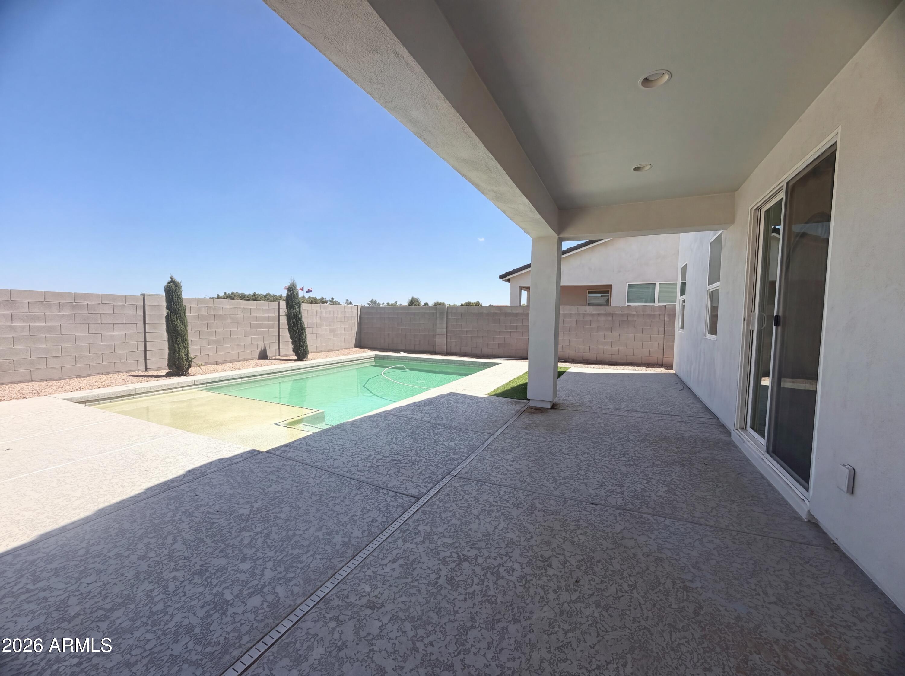 37647 N BENTGRASS Road