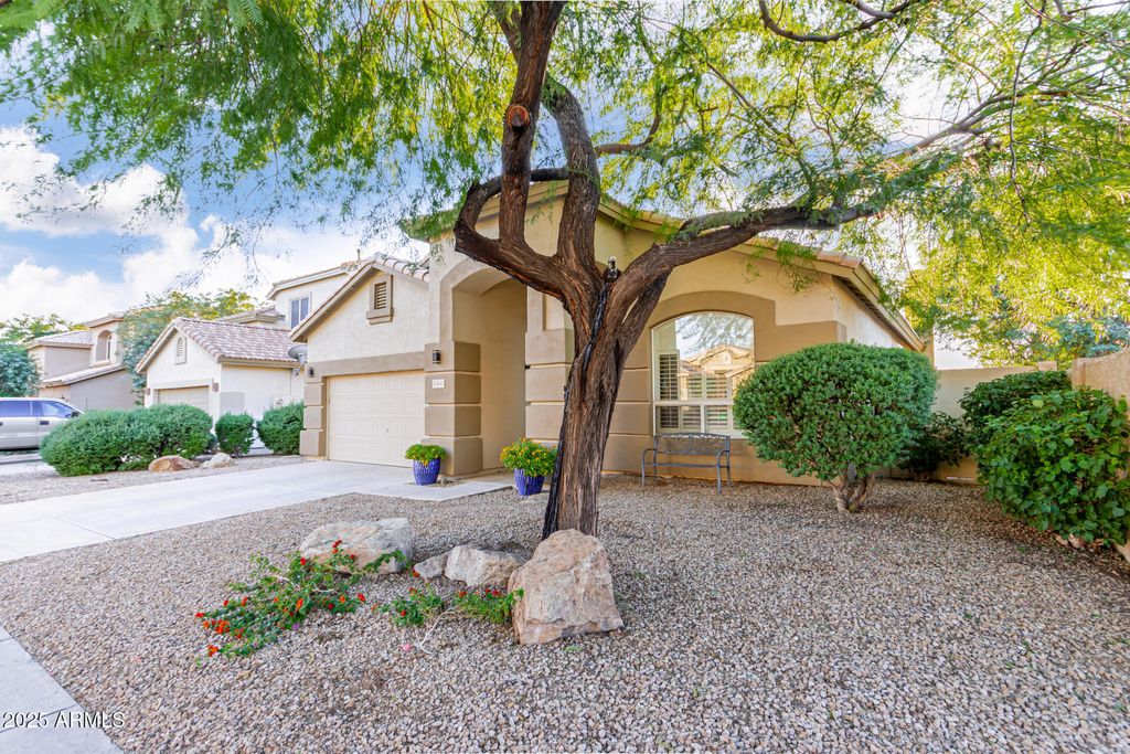 Photo of 28642 N 46th Way, Cave Creek, AZ 85331 (MLS # 6936458)