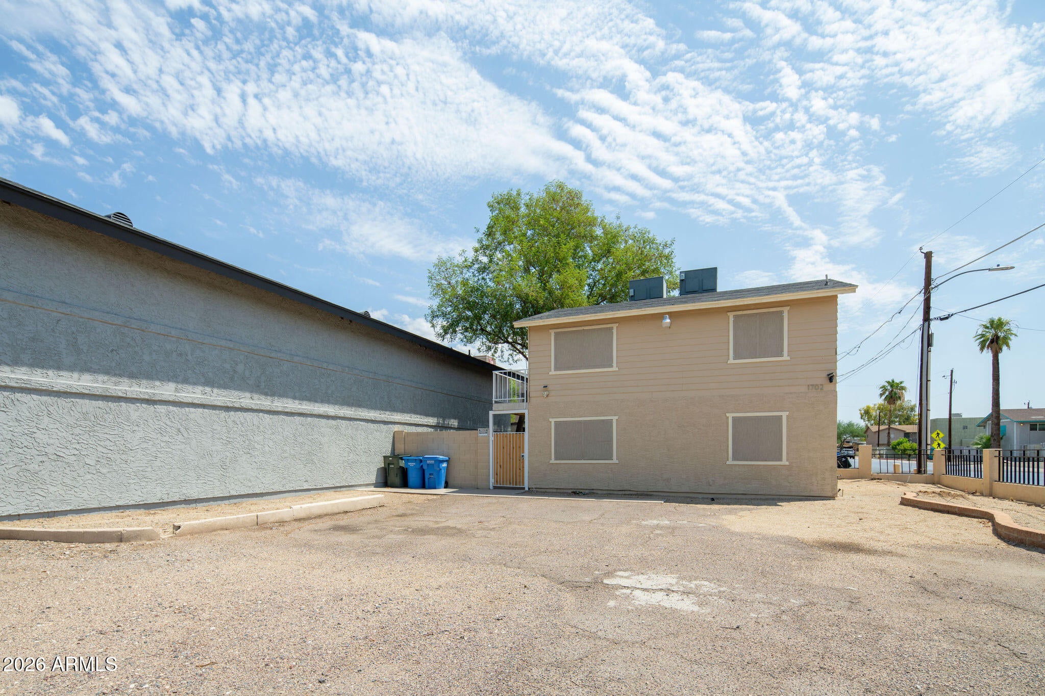 1702 E Cambridge Avenue