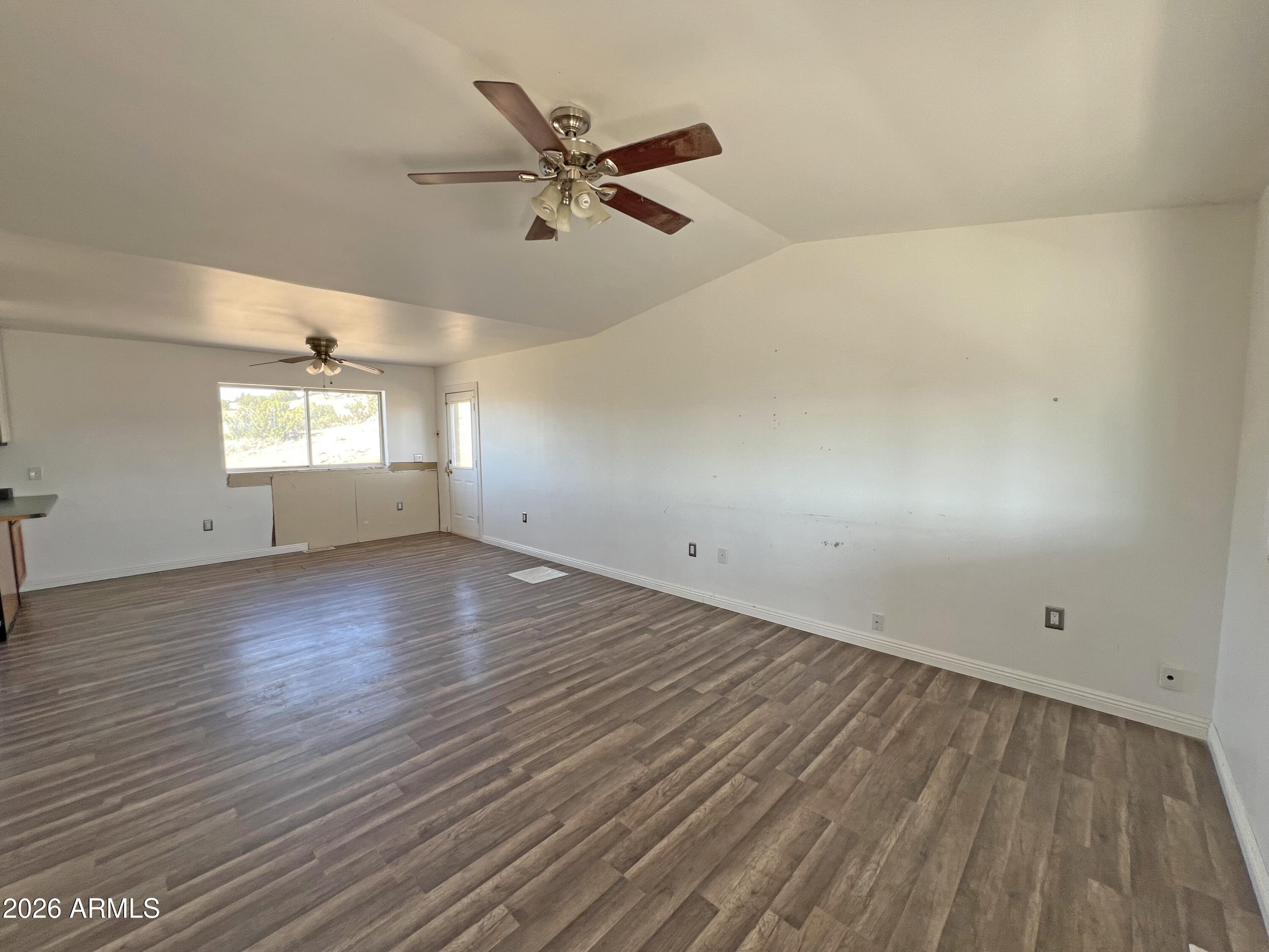 1343 HILLSIDE Drive