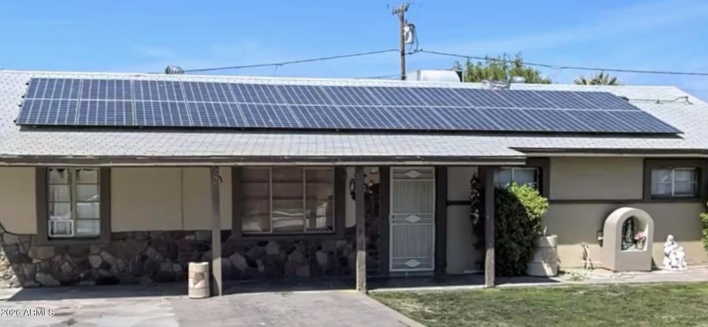 Photo of 206 W 5th Avenue W, Buckeye, AZ 85326 (MLS # 7022679)