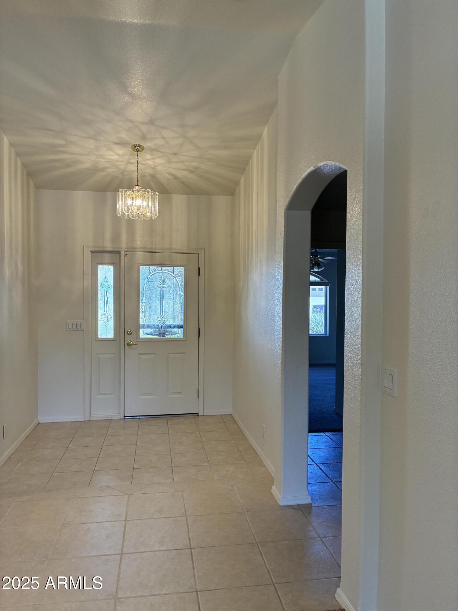 11259 E MEDINA Avenue