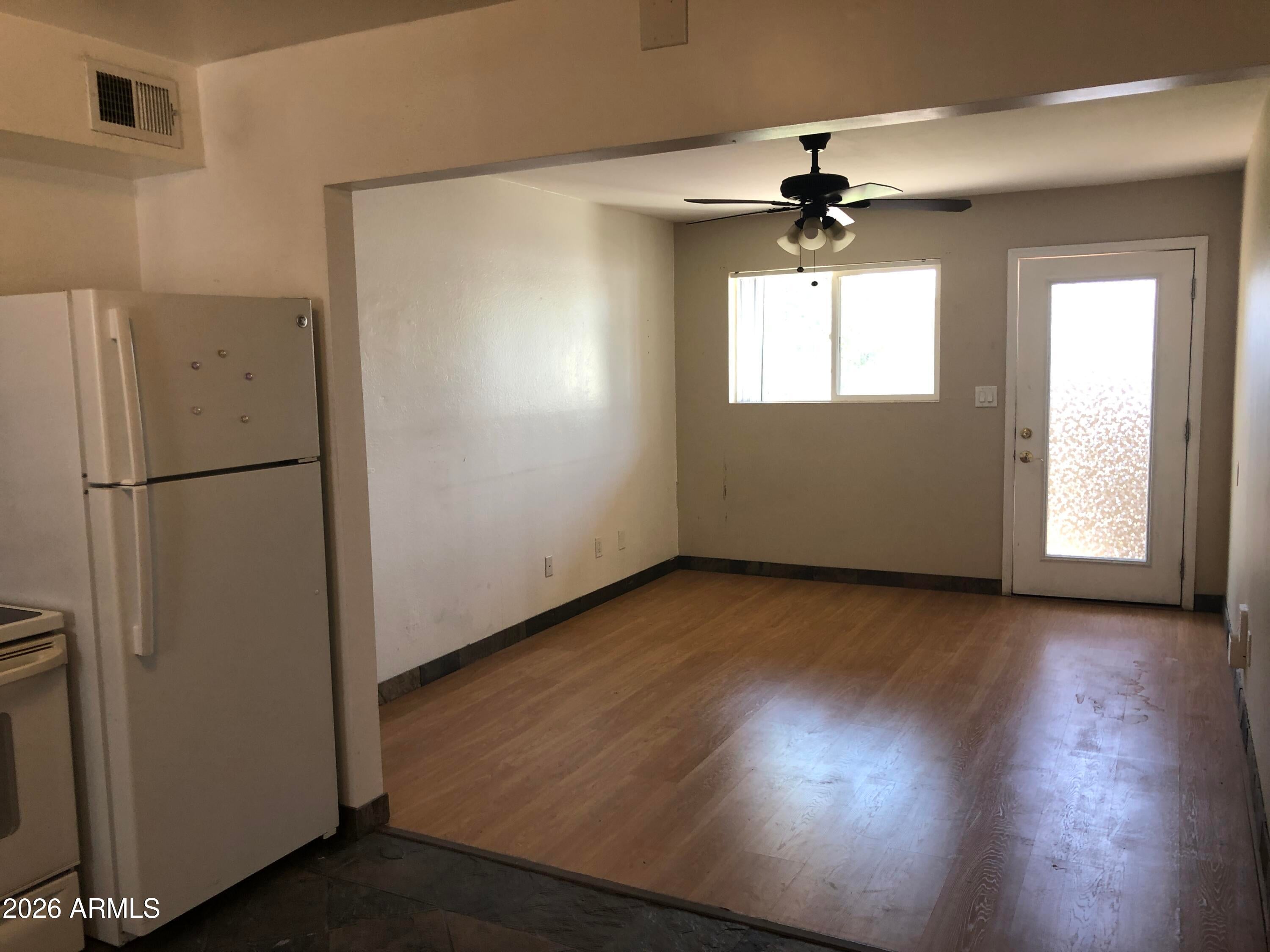 2020 S Granada Drive Apt 5