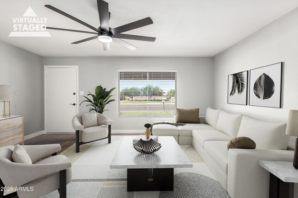 Photo of 5607 N 73rd Avenue, Glendale, AZ 85303 (MLS # 6934245)