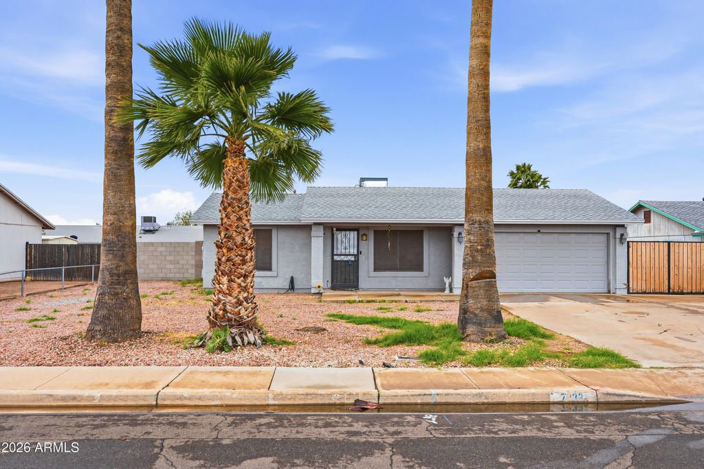 Photo of 7233 W Hatcher Road, Peoria, AZ 85345 (MLS # 6987992)