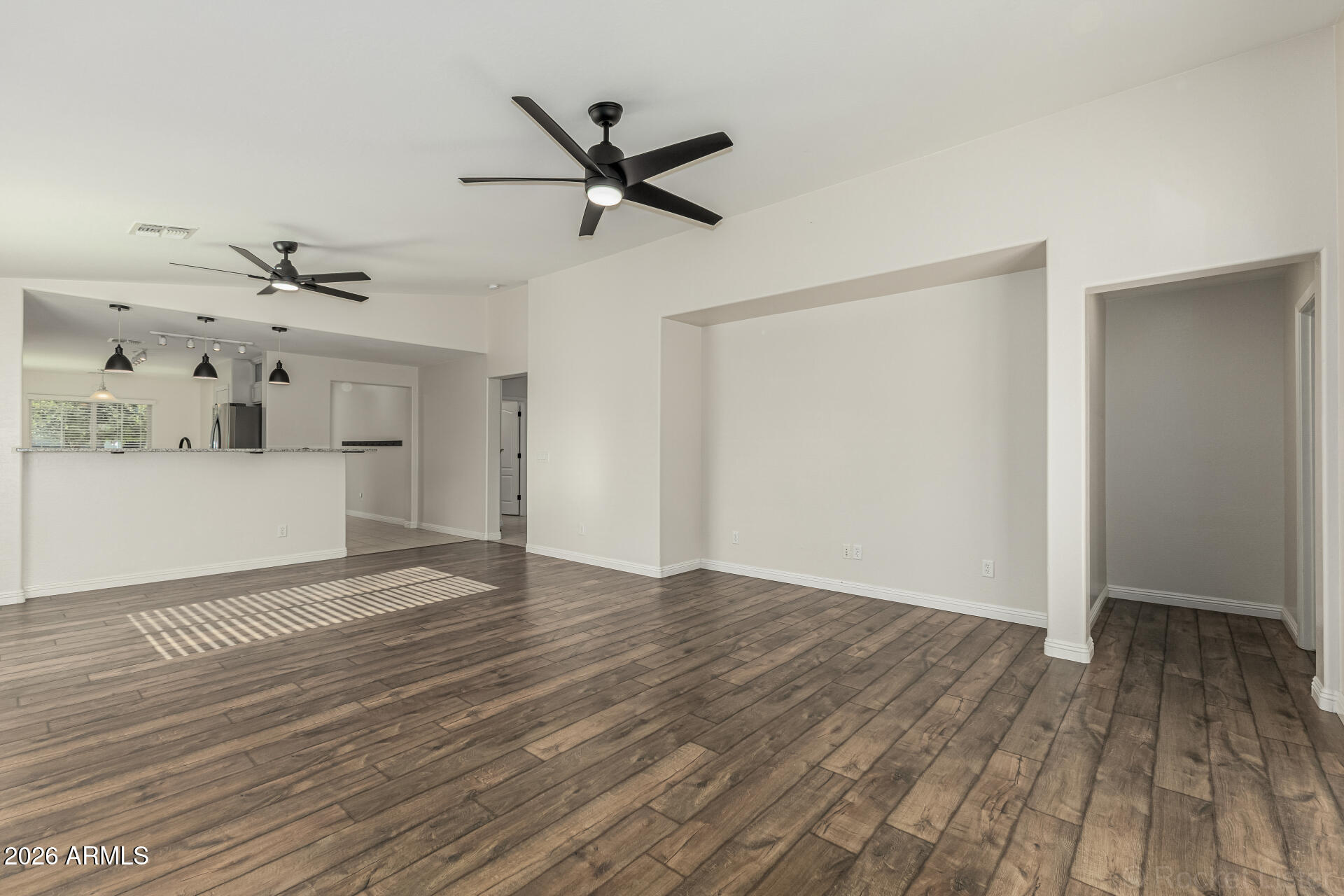 2177 E GILLCREST Road