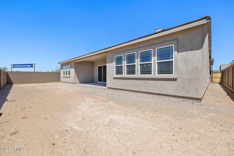 A home in Cave Creek