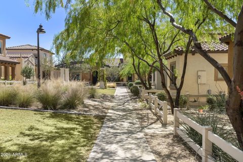 Photo of 1500 E Wahalla Lane #E7, Phoenix, AZ 85024 (MLS # 7004952)