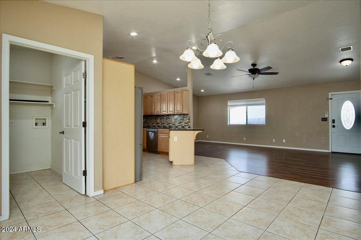 GARDEN VALLEY - Residential