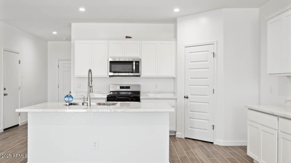 10123 S WEISER Drive