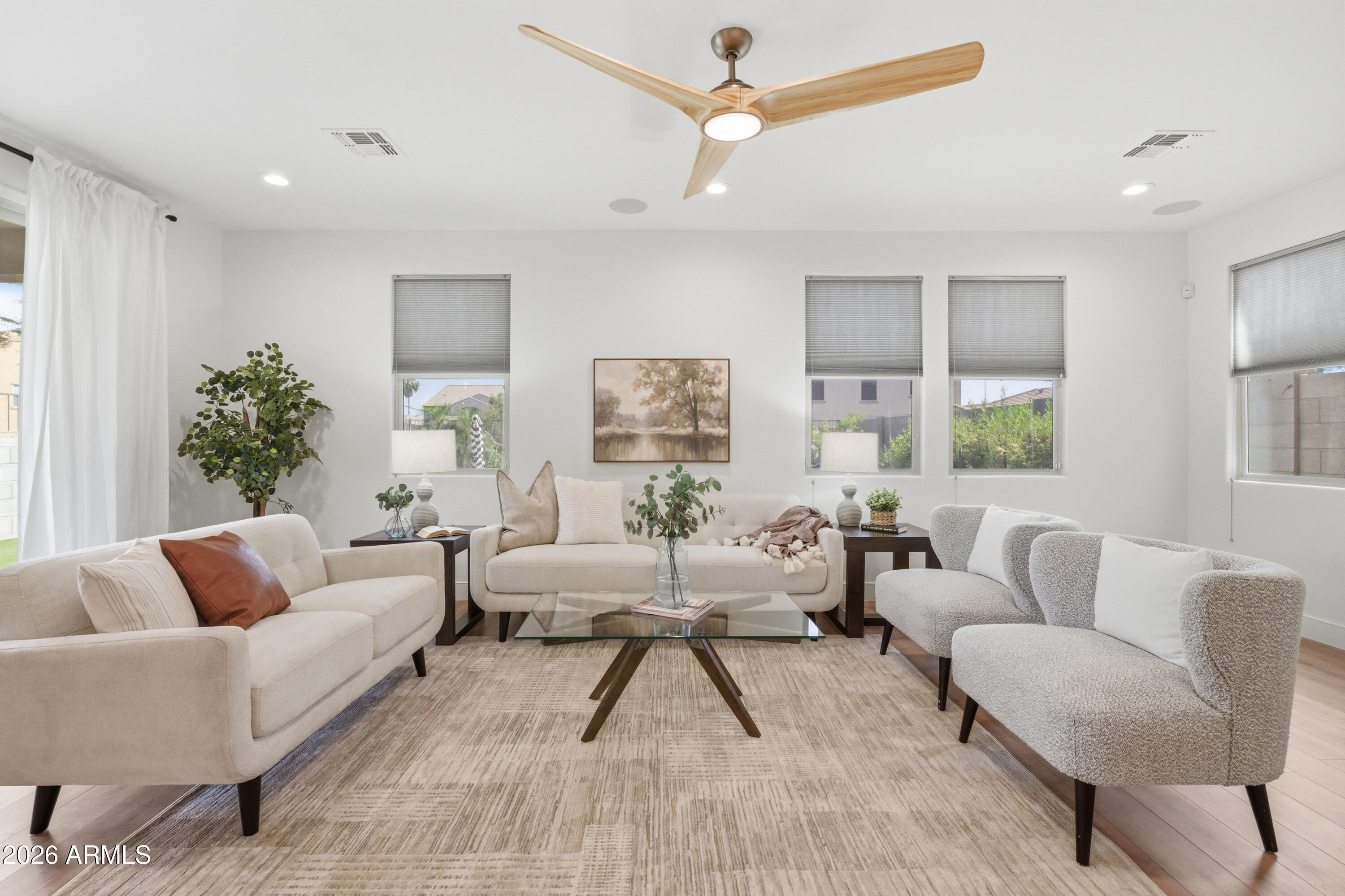 SIGNAL BUTTE ESTATES - Residential