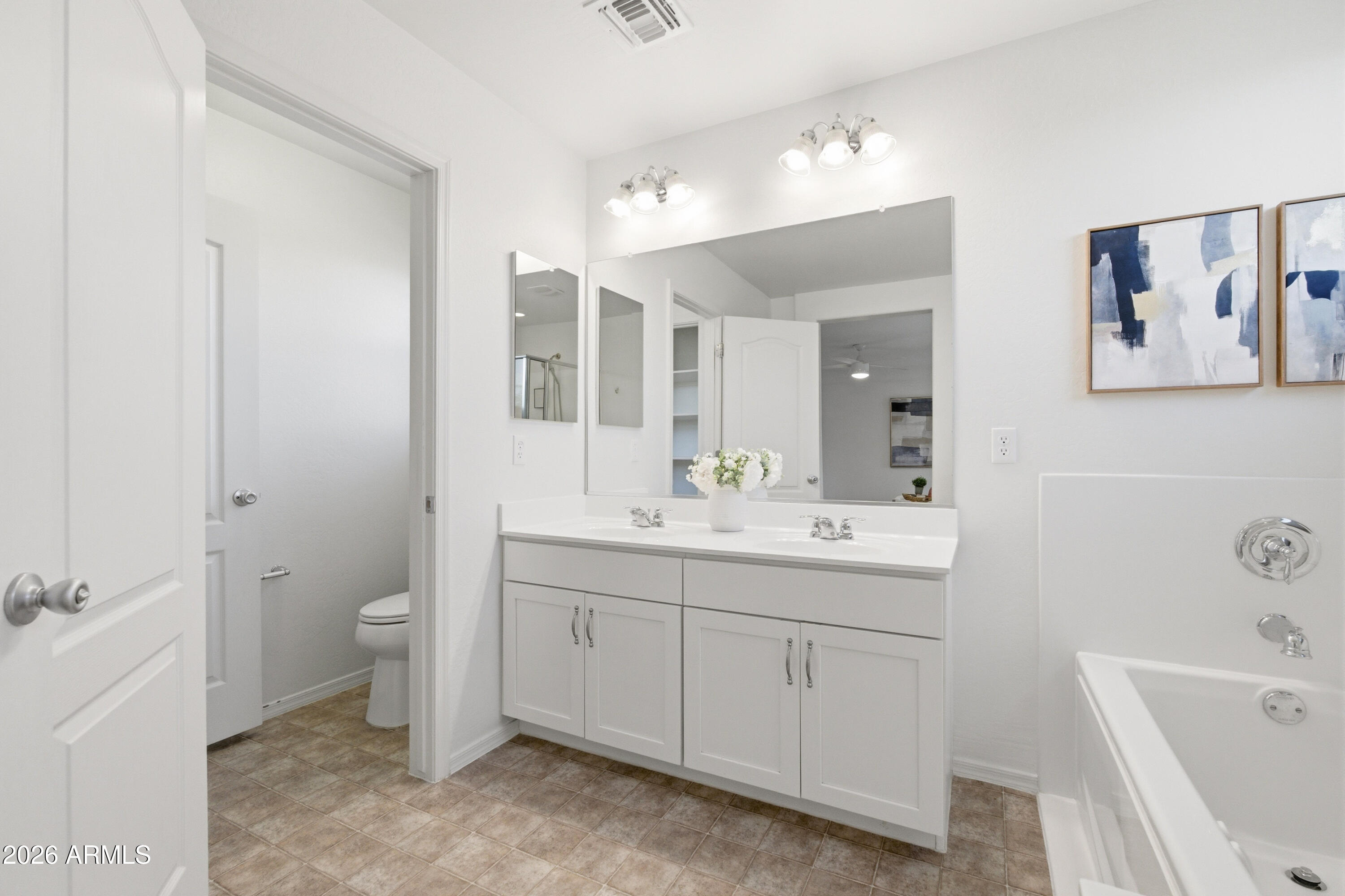 SIGNAL BUTTE ESTATES - Residential