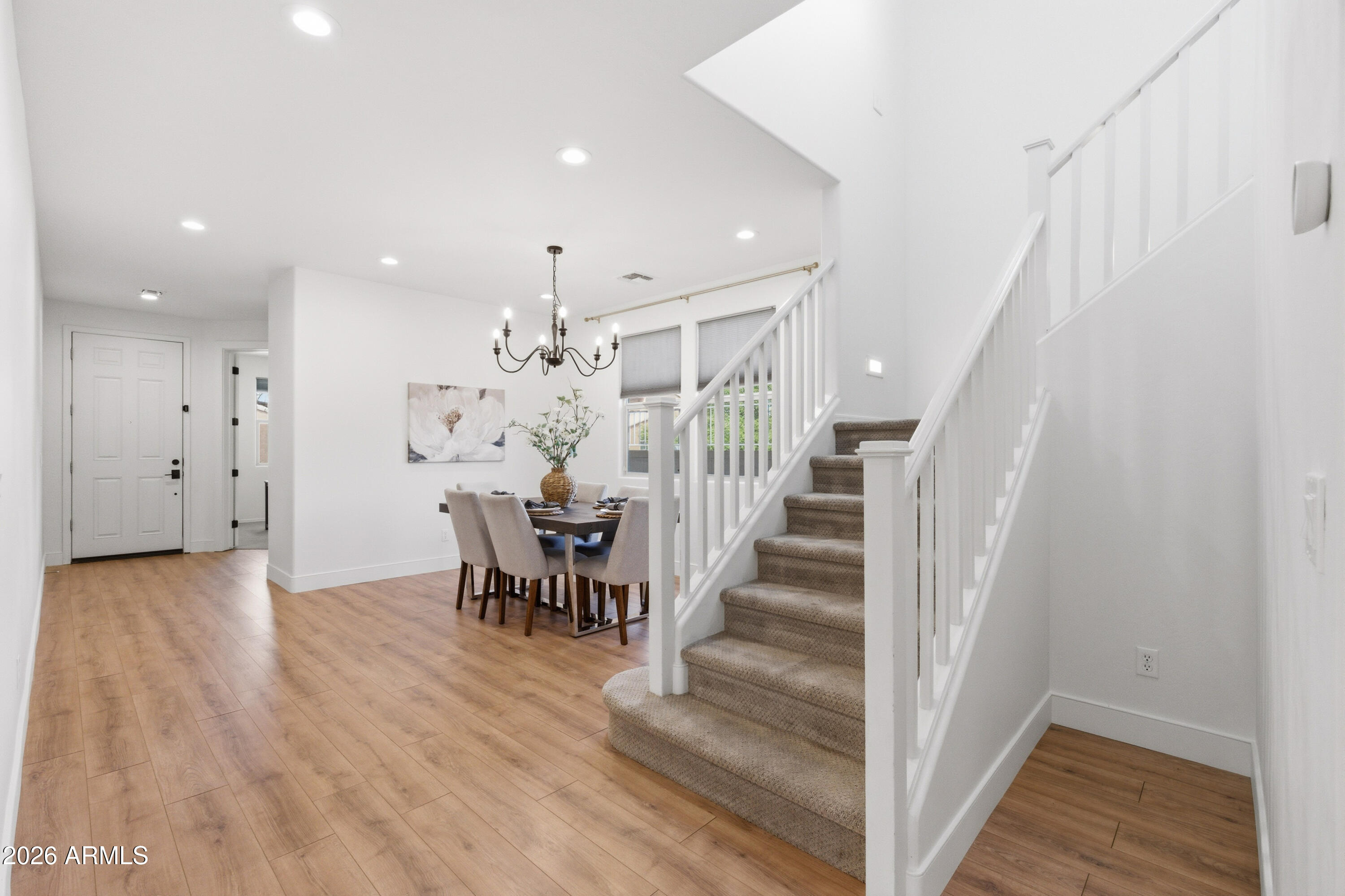 SIGNAL BUTTE ESTATES - Residential