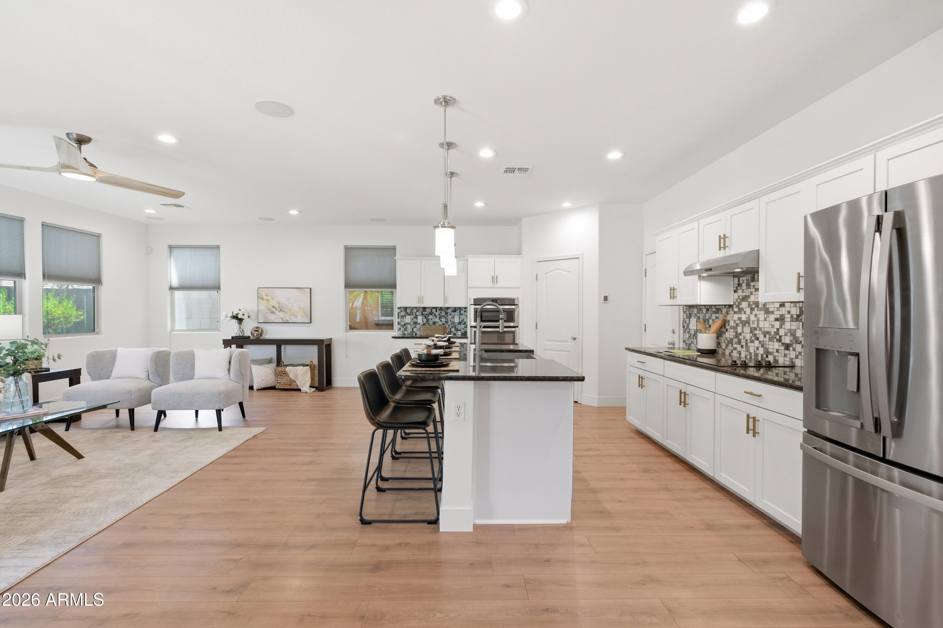 SIGNAL BUTTE ESTATES - Residential