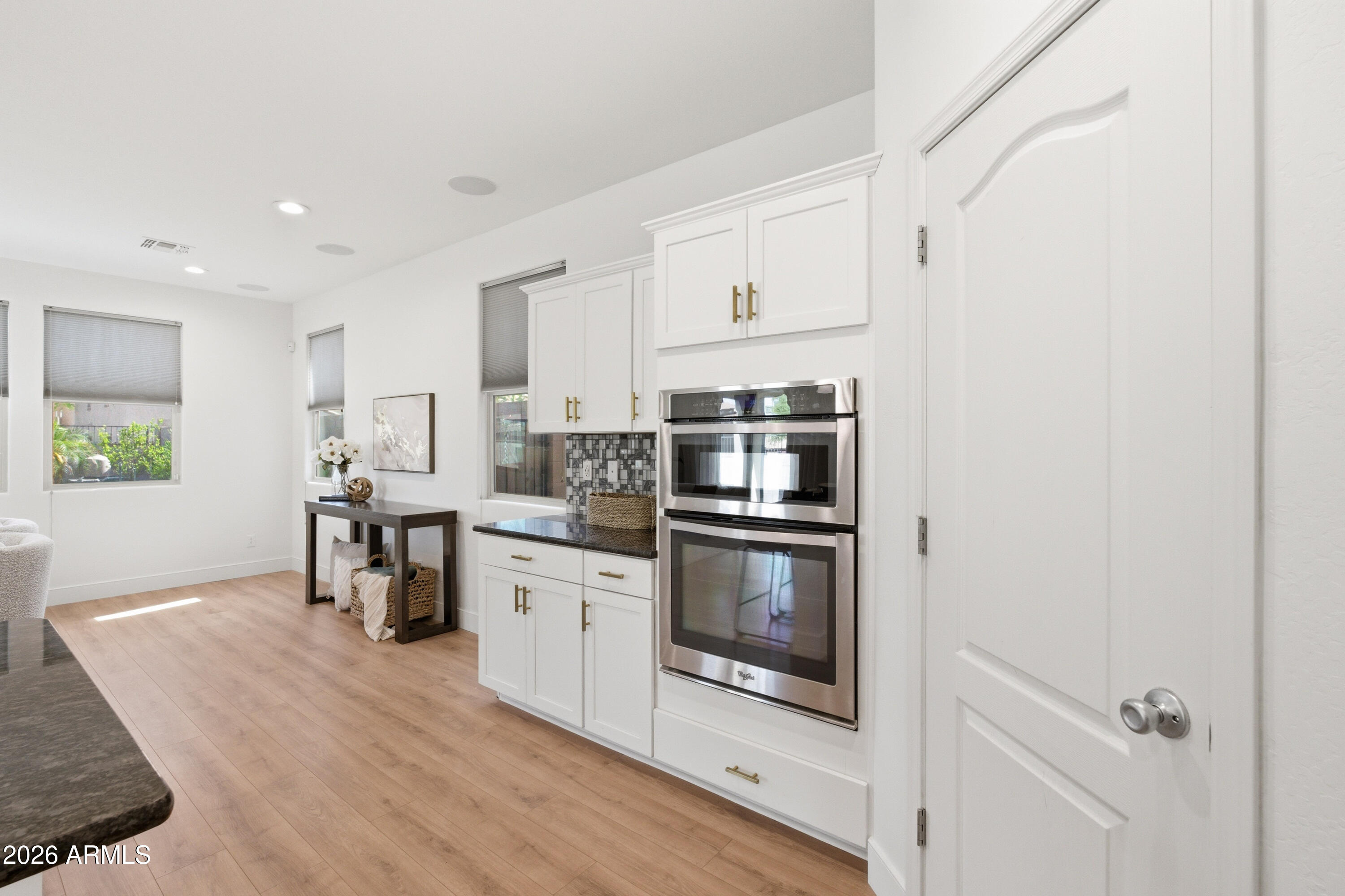 SIGNAL BUTTE ESTATES - Residential