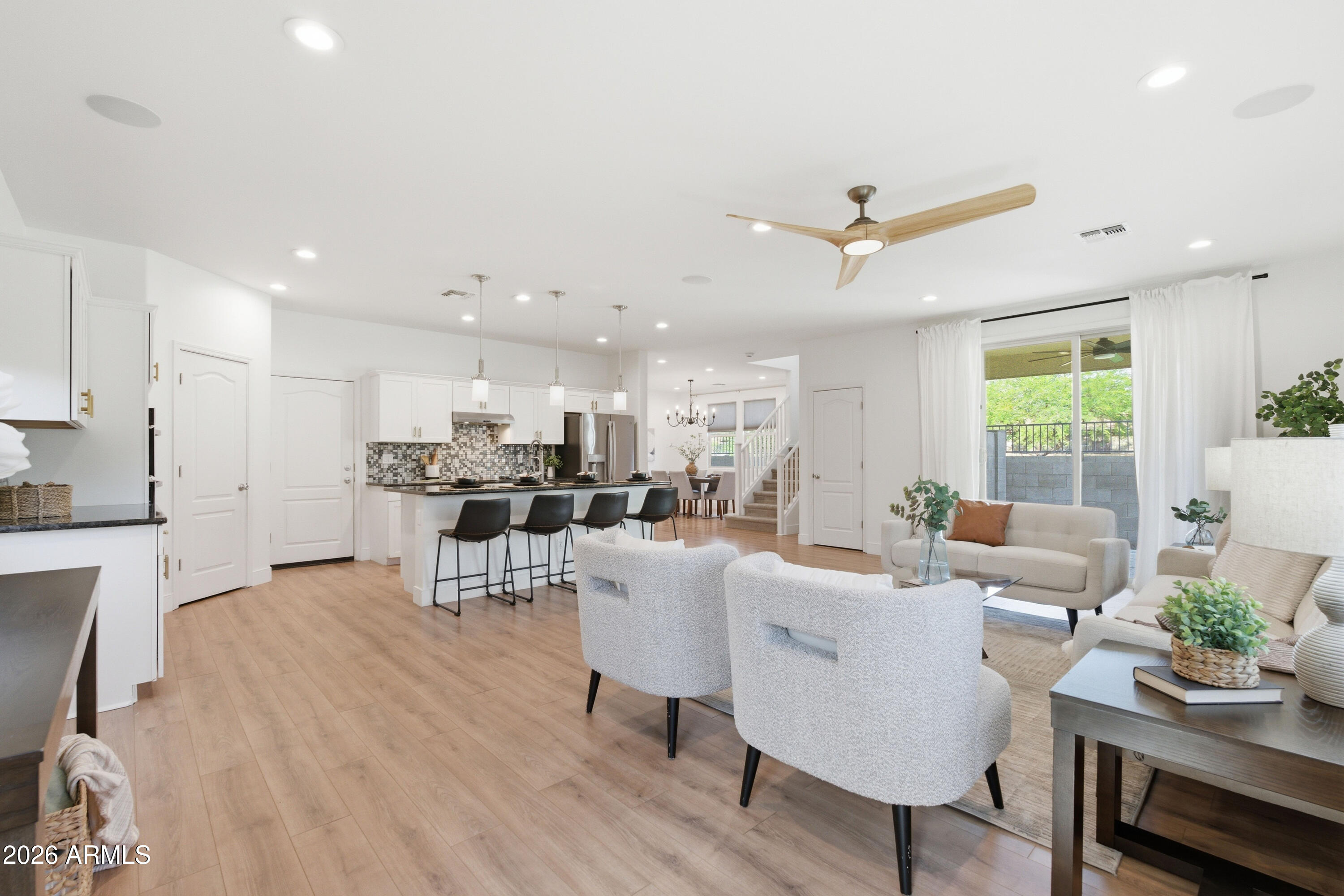 SIGNAL BUTTE ESTATES - Residential